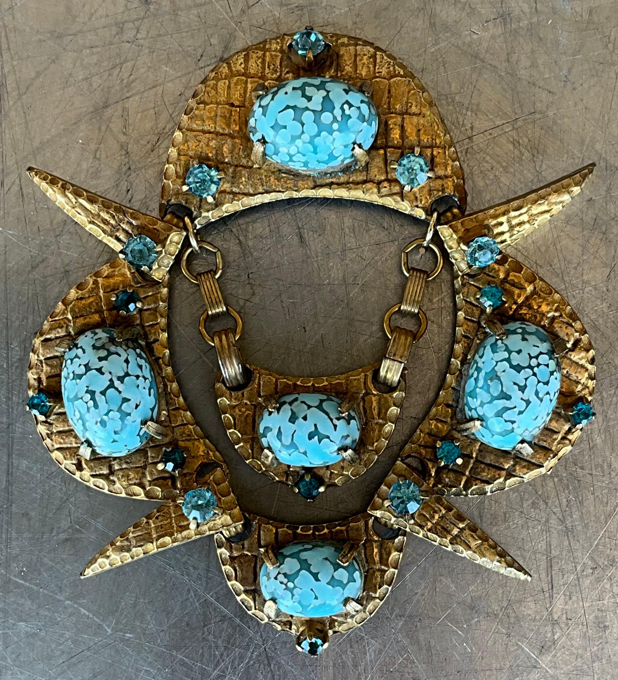 Vintage Brass Soapstone Brooch In Good Condition For Sale In Lake Worth Beach, FL