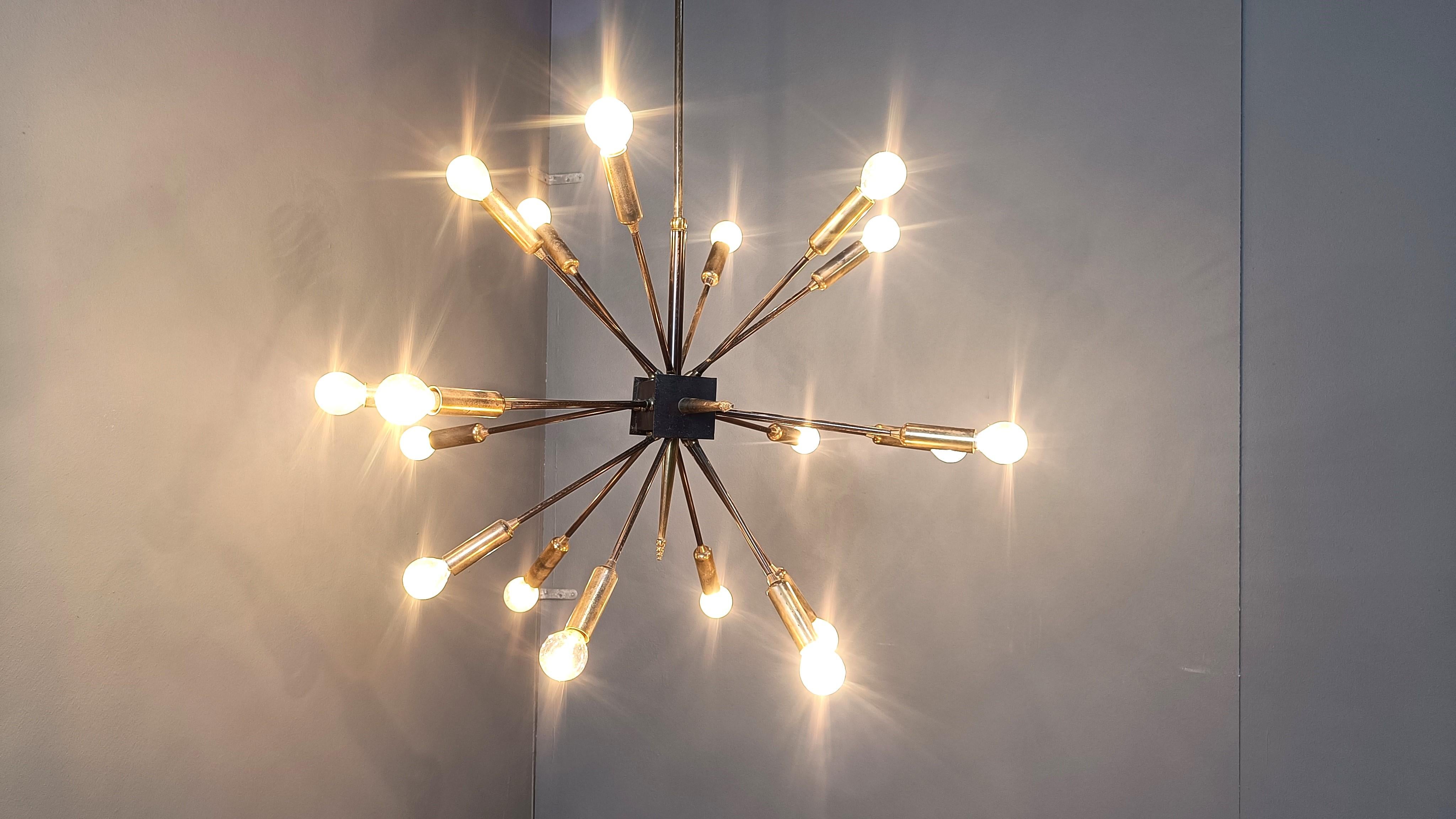 Italian Vintage brass sputnik chandelier, 1970s For Sale