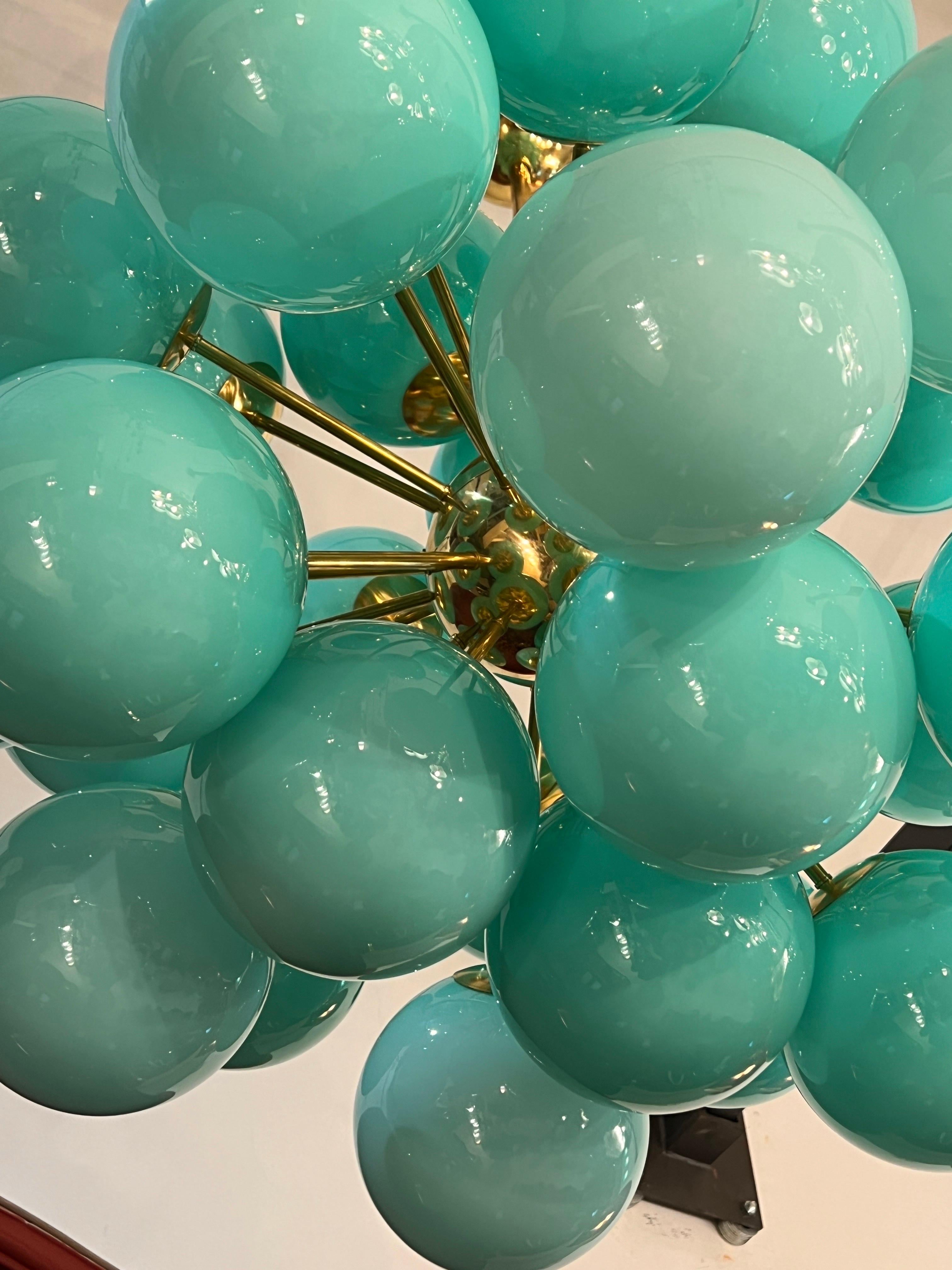 Late 20th Century Vintage Brass Sputnik Chandelier with Tiffany Green Murano Glass Spheres, 1980s For Sale