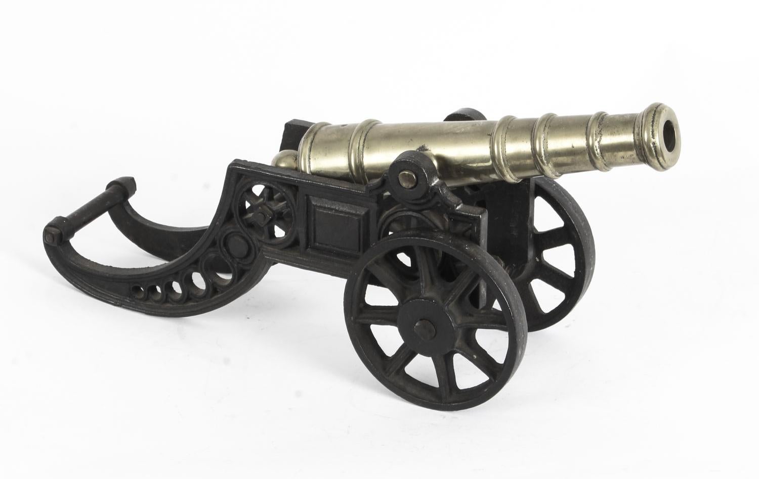 This is a superb decorative brass and steel signal cannon, the 26 cm long brass barrel is mounted on a steel two-wheel carriage and date from the mid 20th Century.

Add a little bit of character to your surroundings.
 
Condition:
In excellent