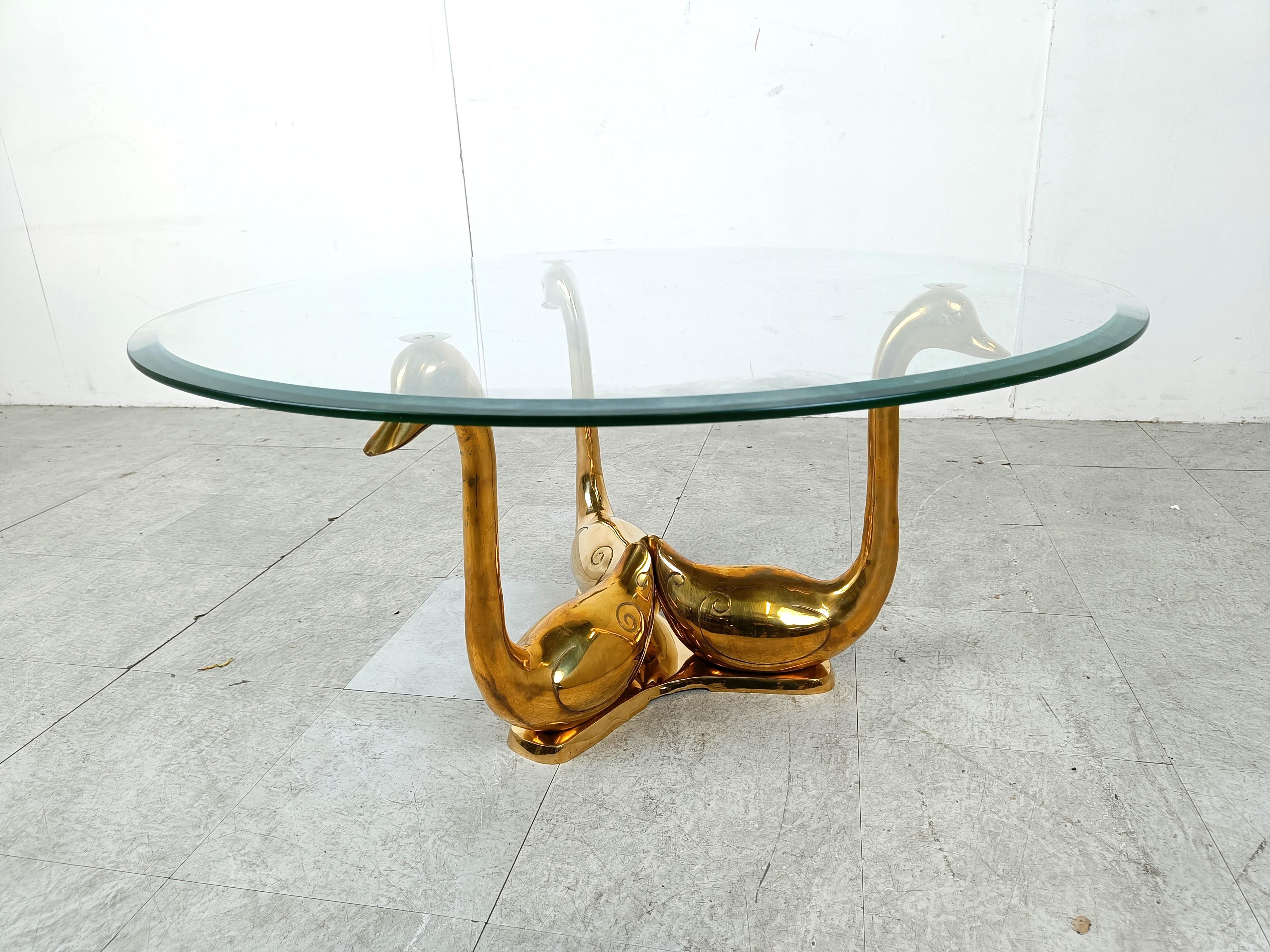 Hollywood Regency Vintage brass swan coffee table, 1970s