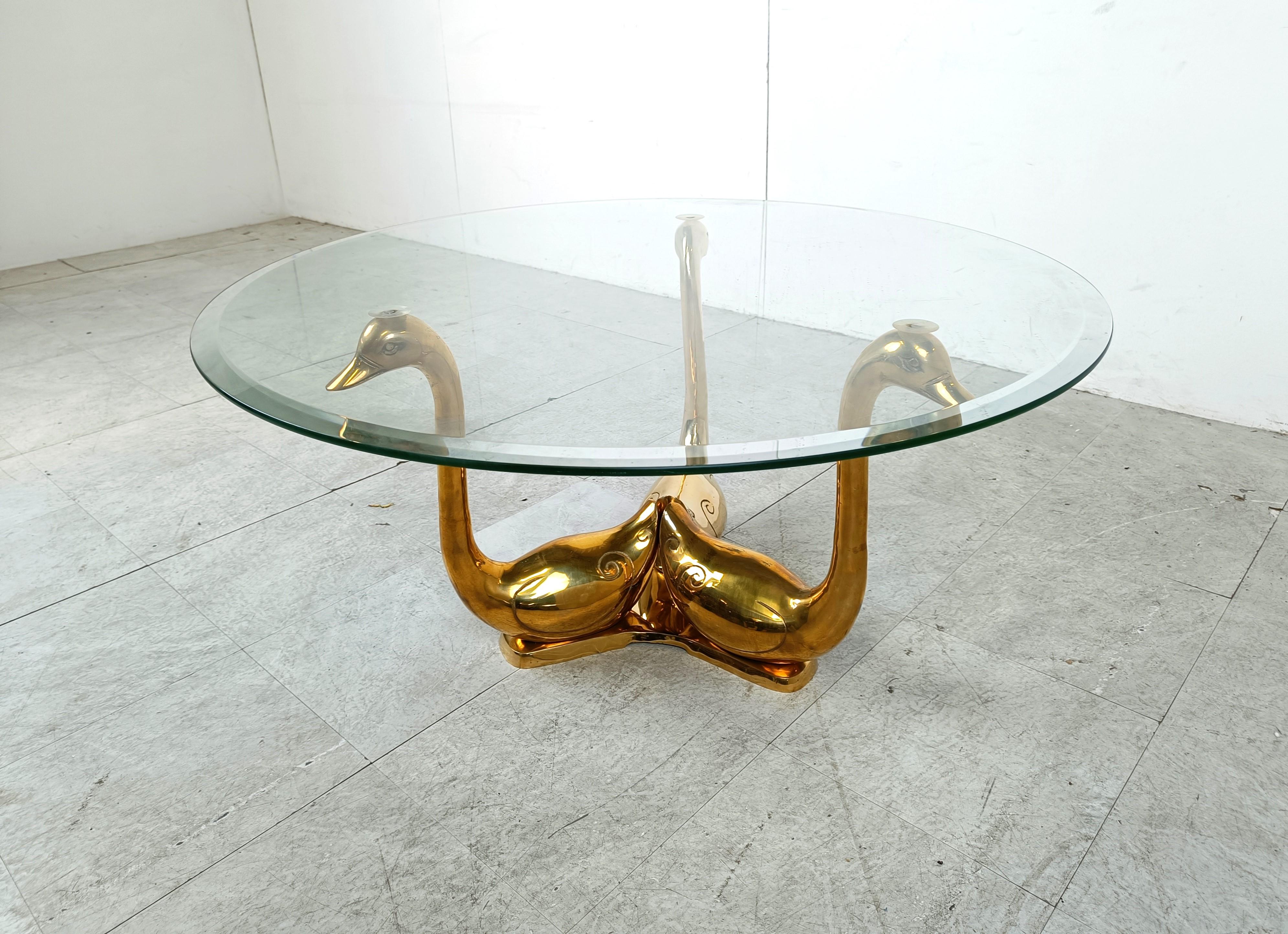 Vintage brass swan coffee table, 1970s 1