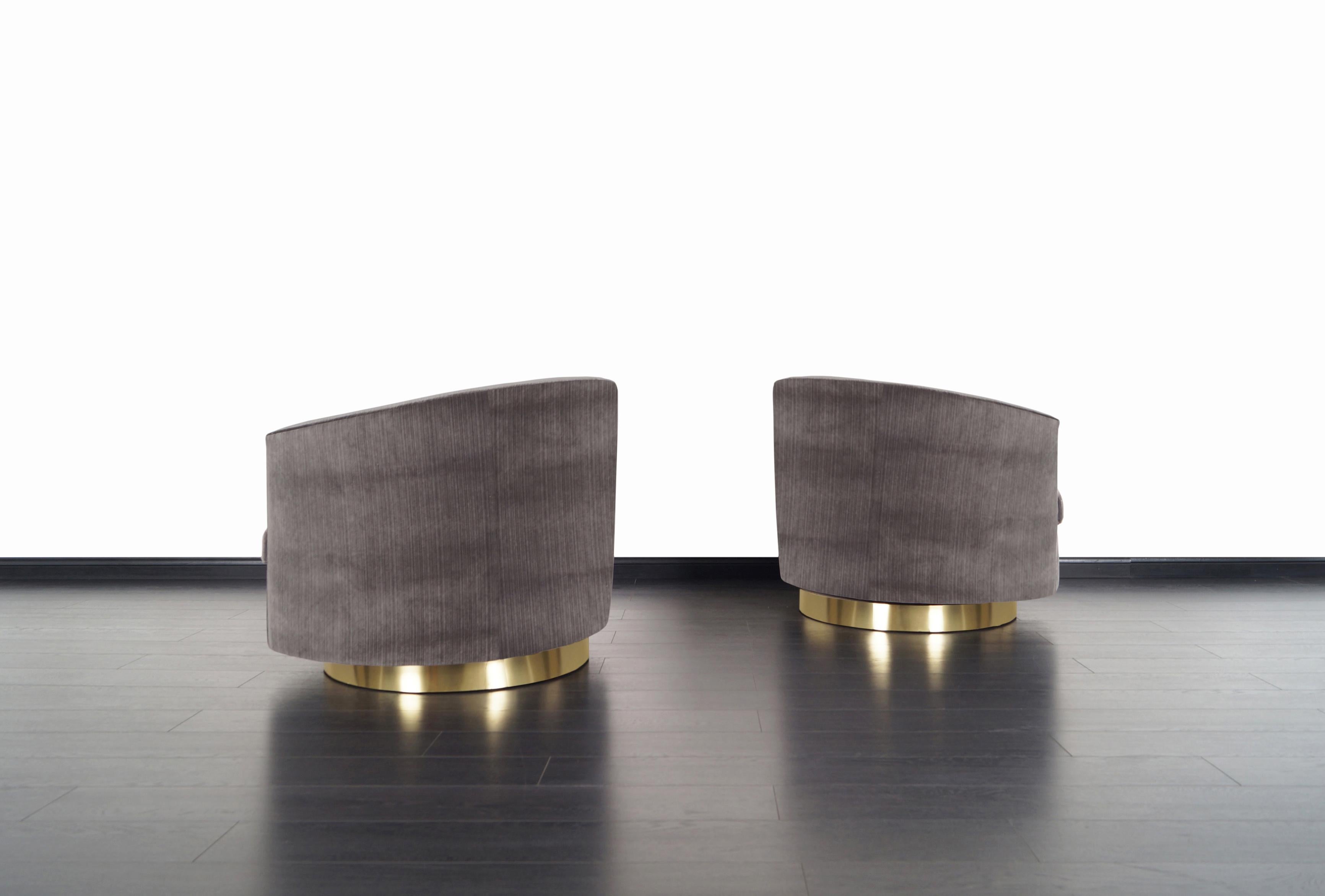 Mid-20th Century Vintage Brass Swivel Lounge Chairs by Milo Baughman