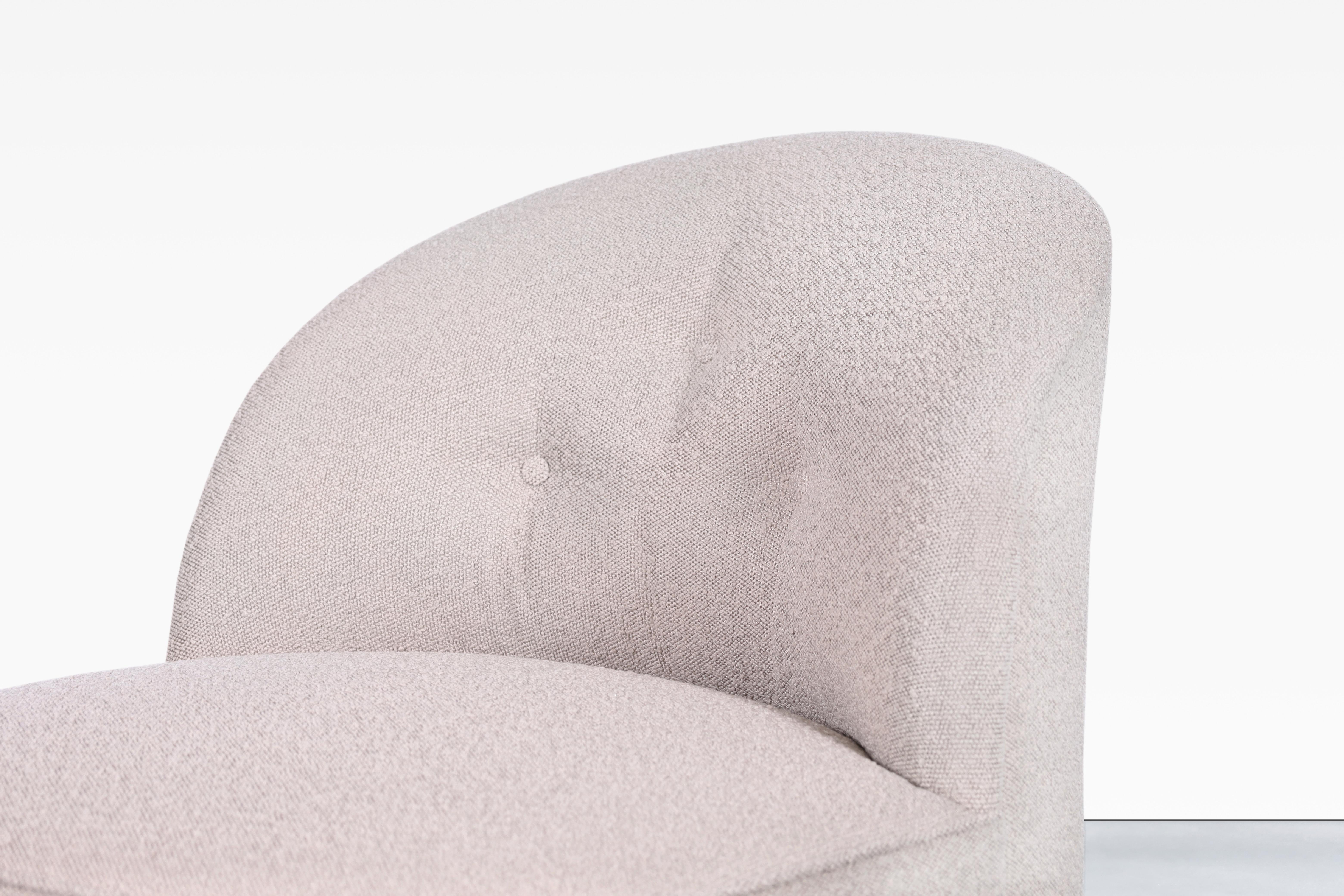 Laiton Chaises longues pivotantes en laiton en vente