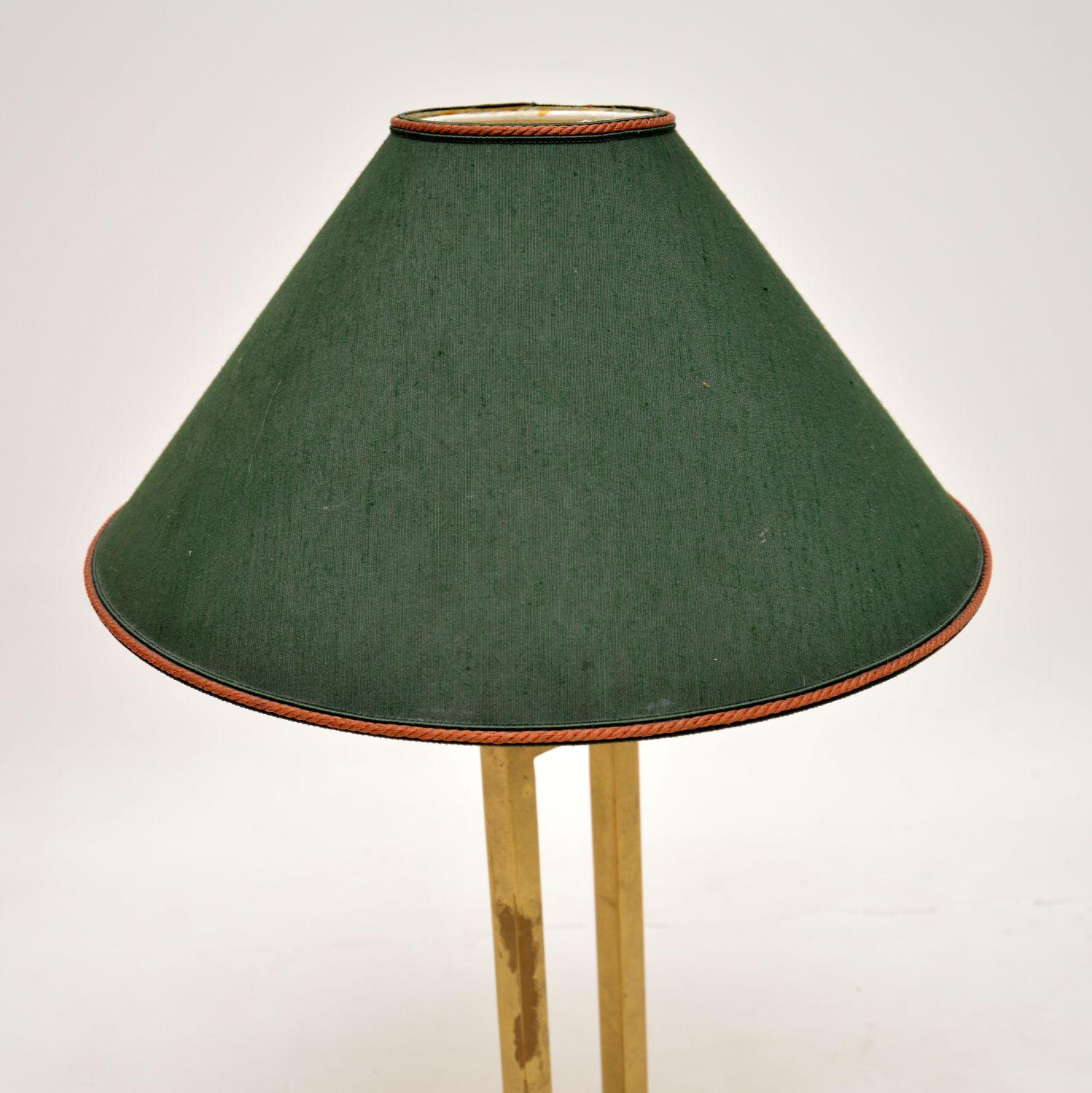 British Vintage Brass Table Lamp For Sale