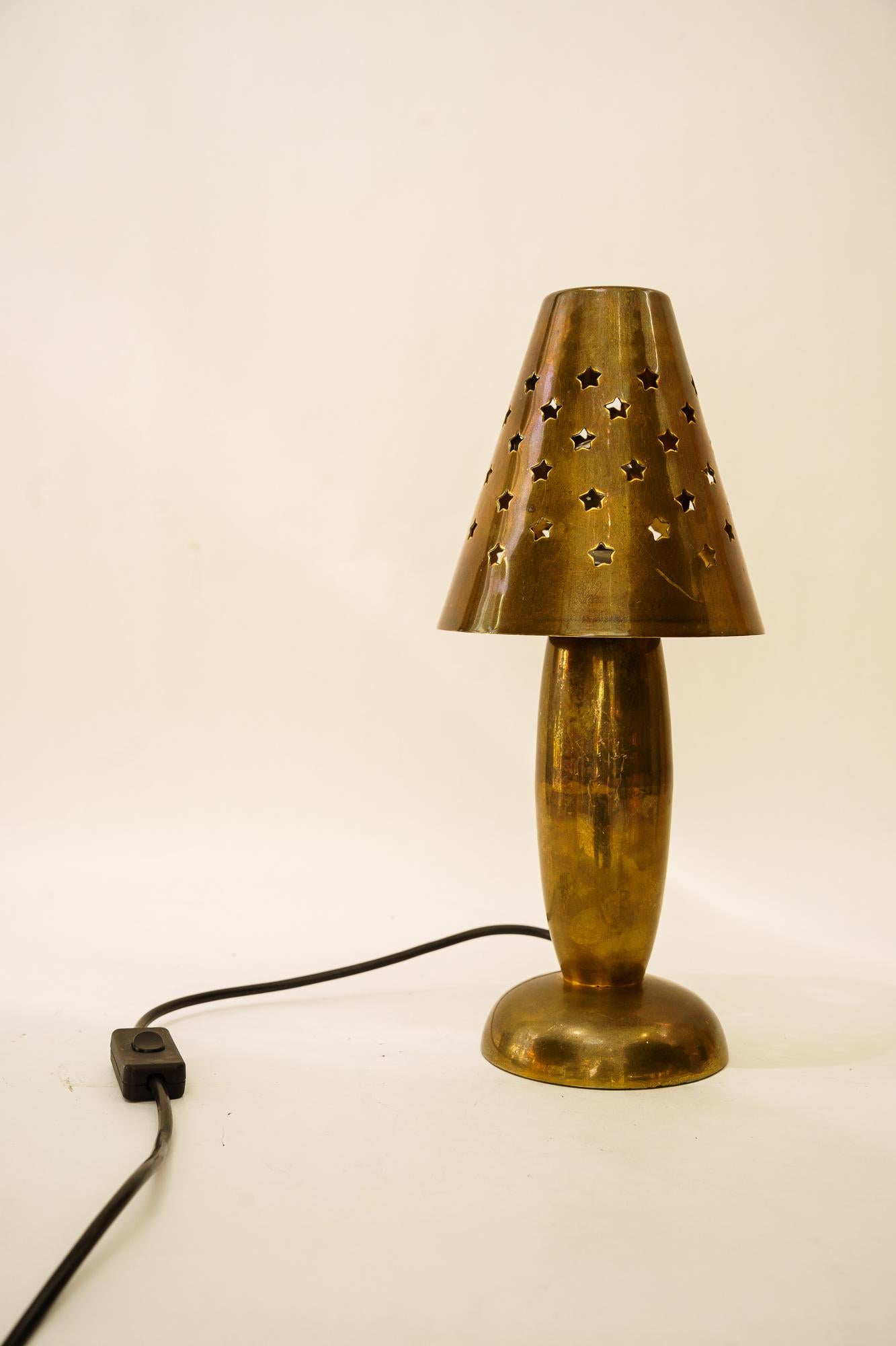 Vintage Messing Tischlampe Wien um 1960s im Angebot 5