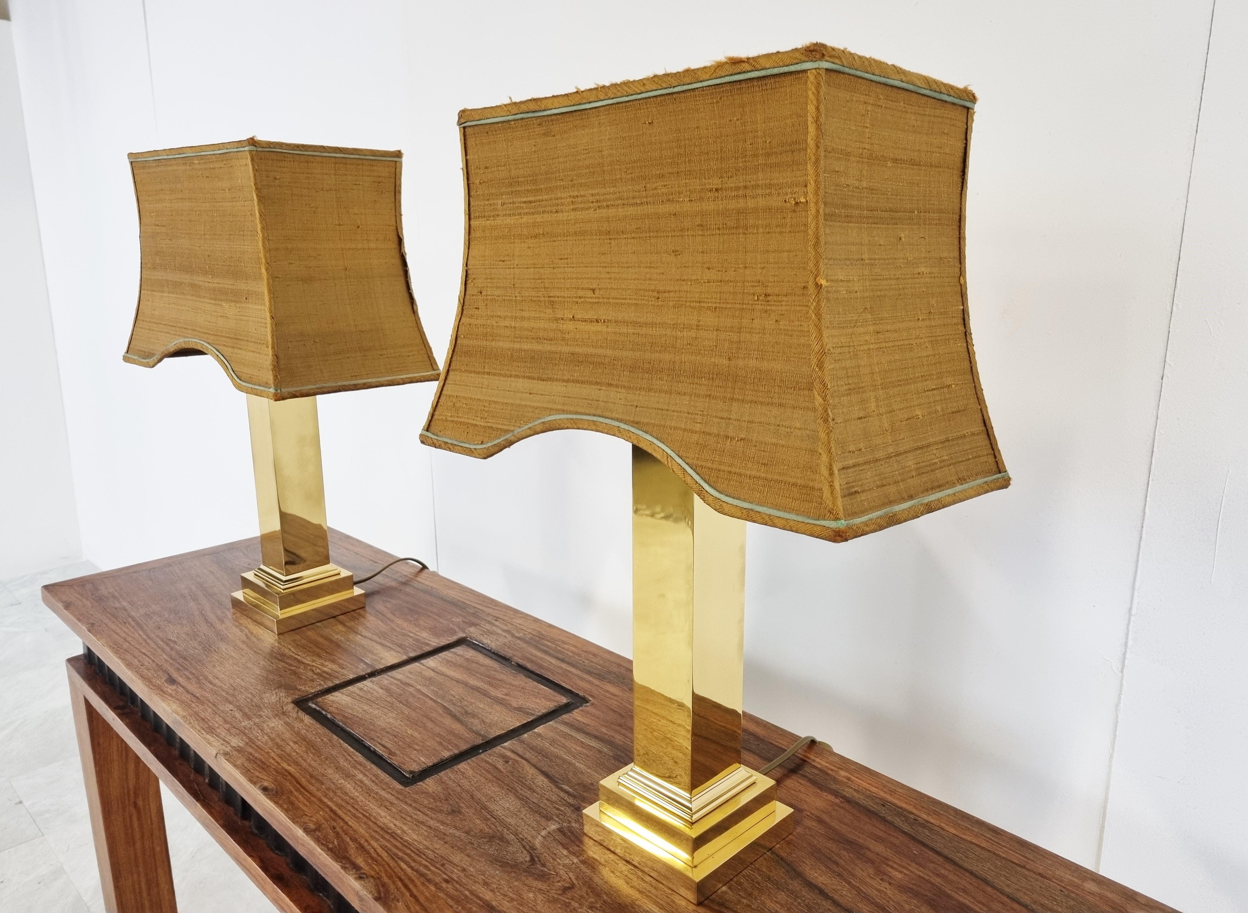 Pair of vintage brass table lamps by Belgochrom.

Timeless design lamps.

Good condition, tested and ready for use with a regular E26/E27 light bulb.

1970s - Belgium

Dimensions:
Height: 56 cm / 22.04
