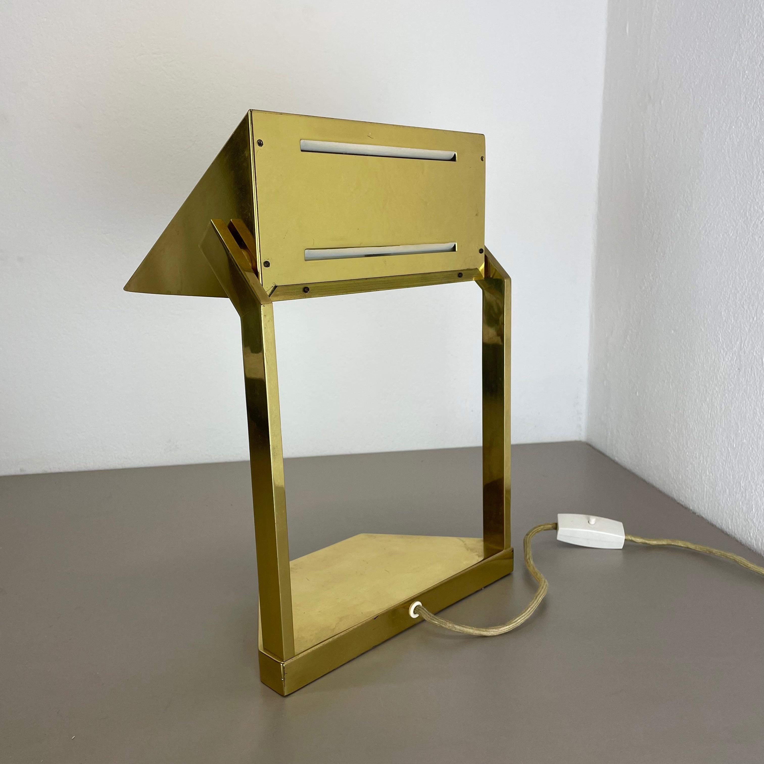 Mid-Century Modern Vintage Brass Table Light by Vereinigte Werkstätten München, Germany 1970s For Sale