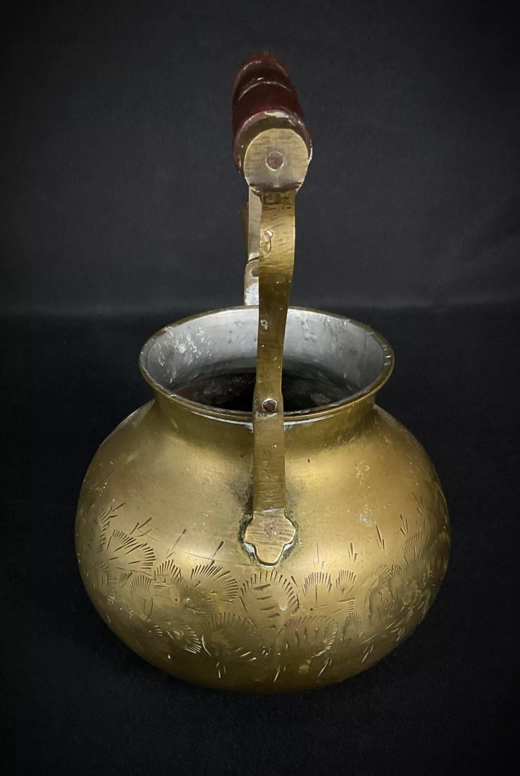 Vintage Brass Teapot with Etched Design, Indian, 20th Century - 2Y362 For Sale 2