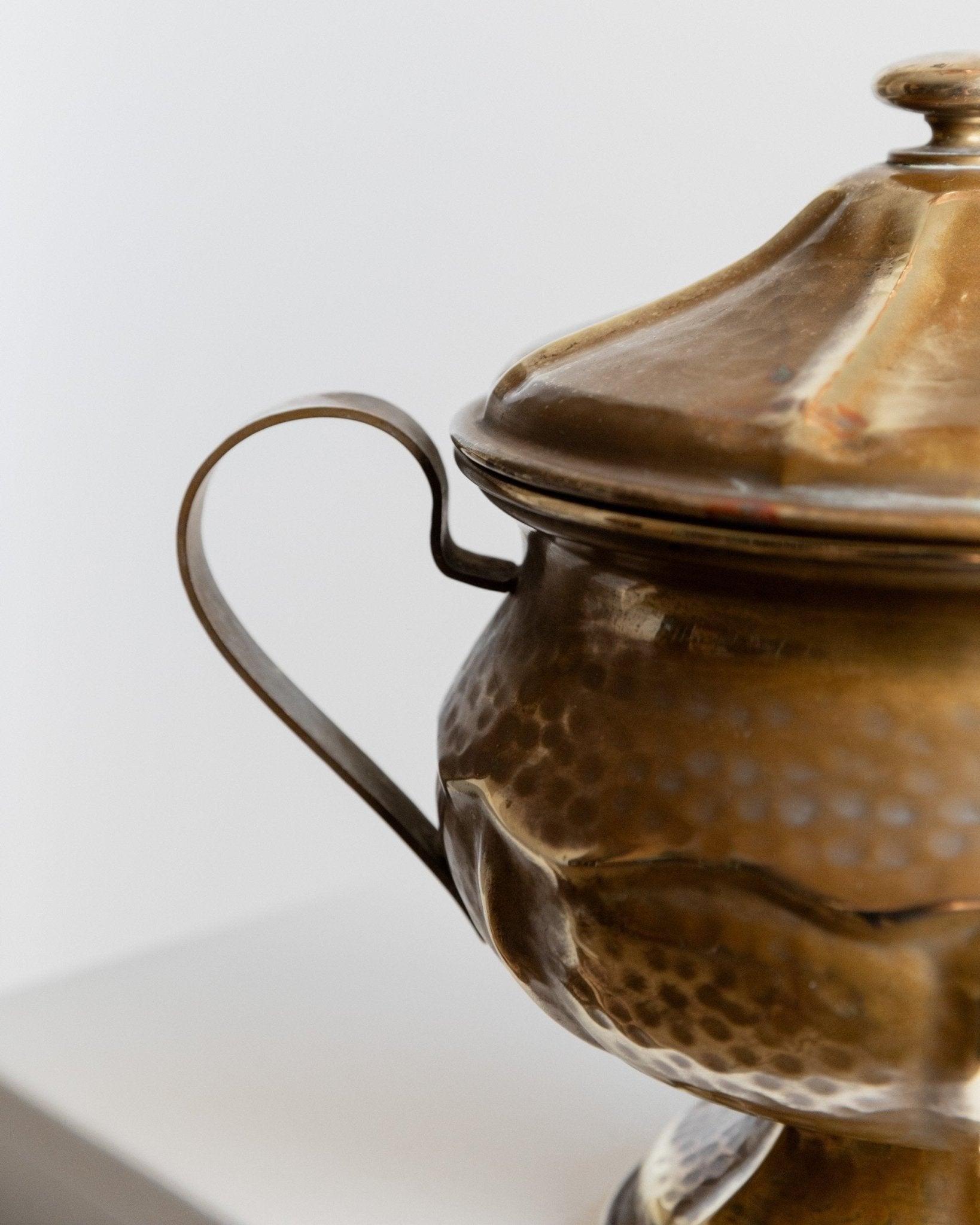 Vintage Messingdose mit Deckel - Handgefertigt, Italien, 1940er Jahre (Italienisch) im Angebot