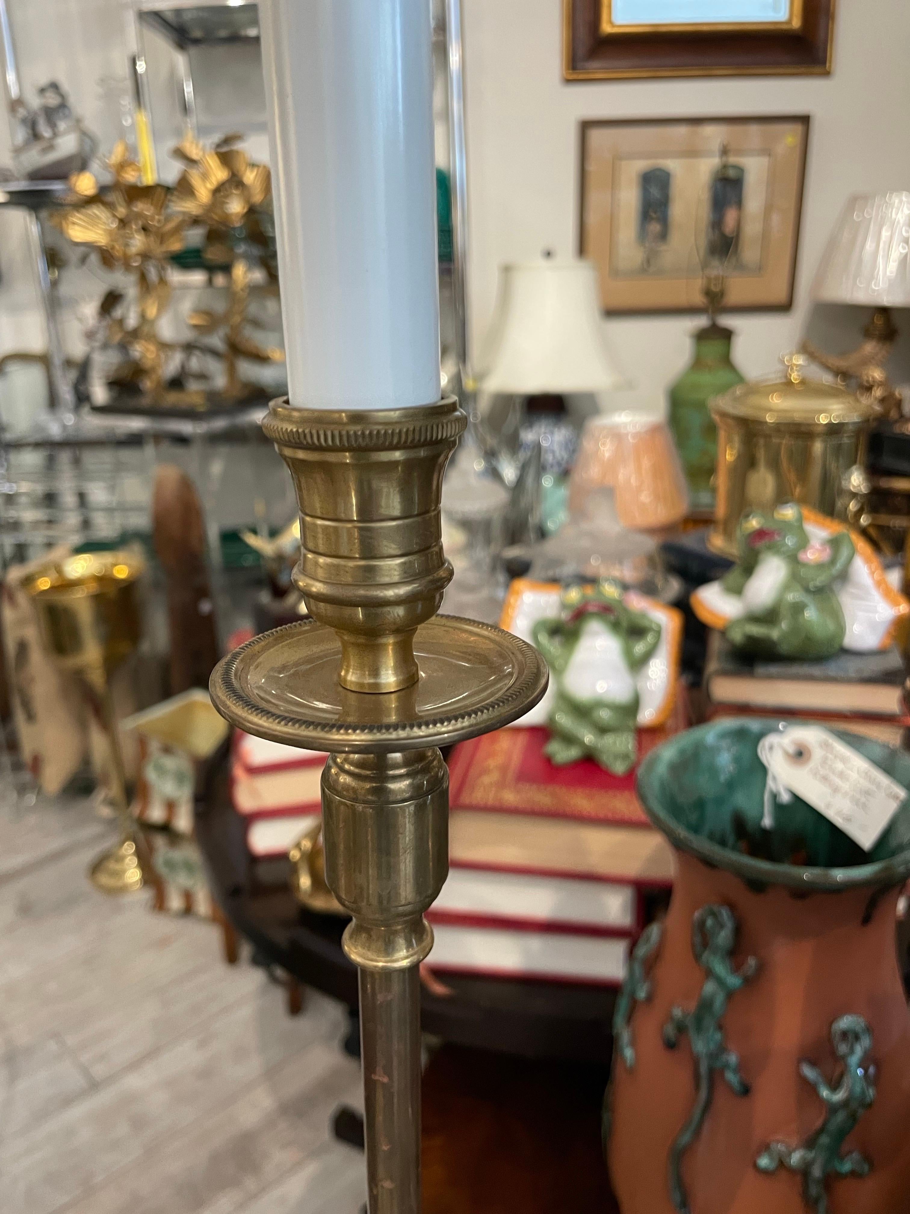 Lampada da terra in ottone e talpa vintage in vendita 4