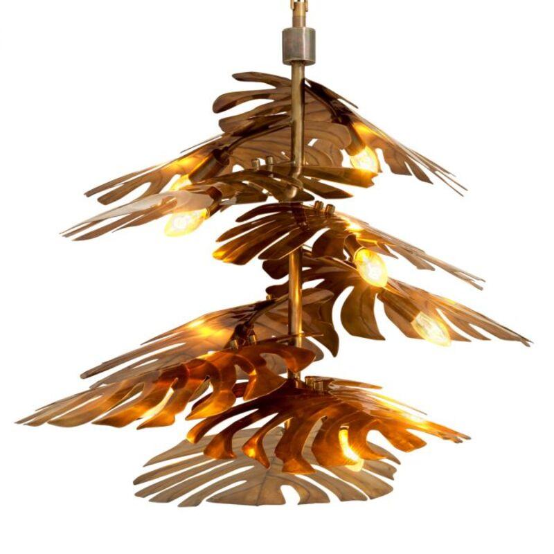 Araña de latón vintage de estilo tropical con diseño escultural de hojas Pulido en venta
