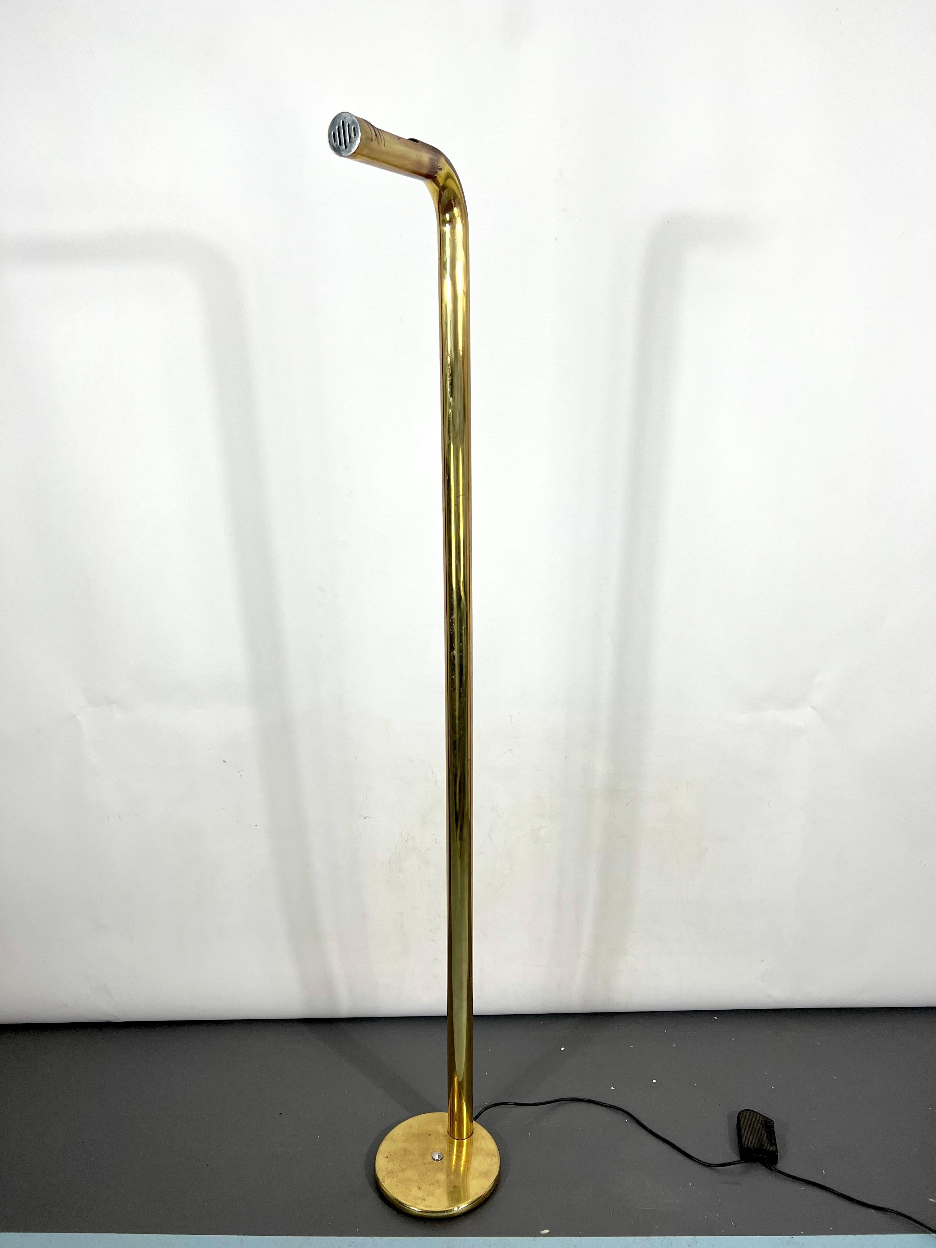 Mid-Century Modern Vintage Brass Tube Floor Lamp, Italy, 1970s For Sale