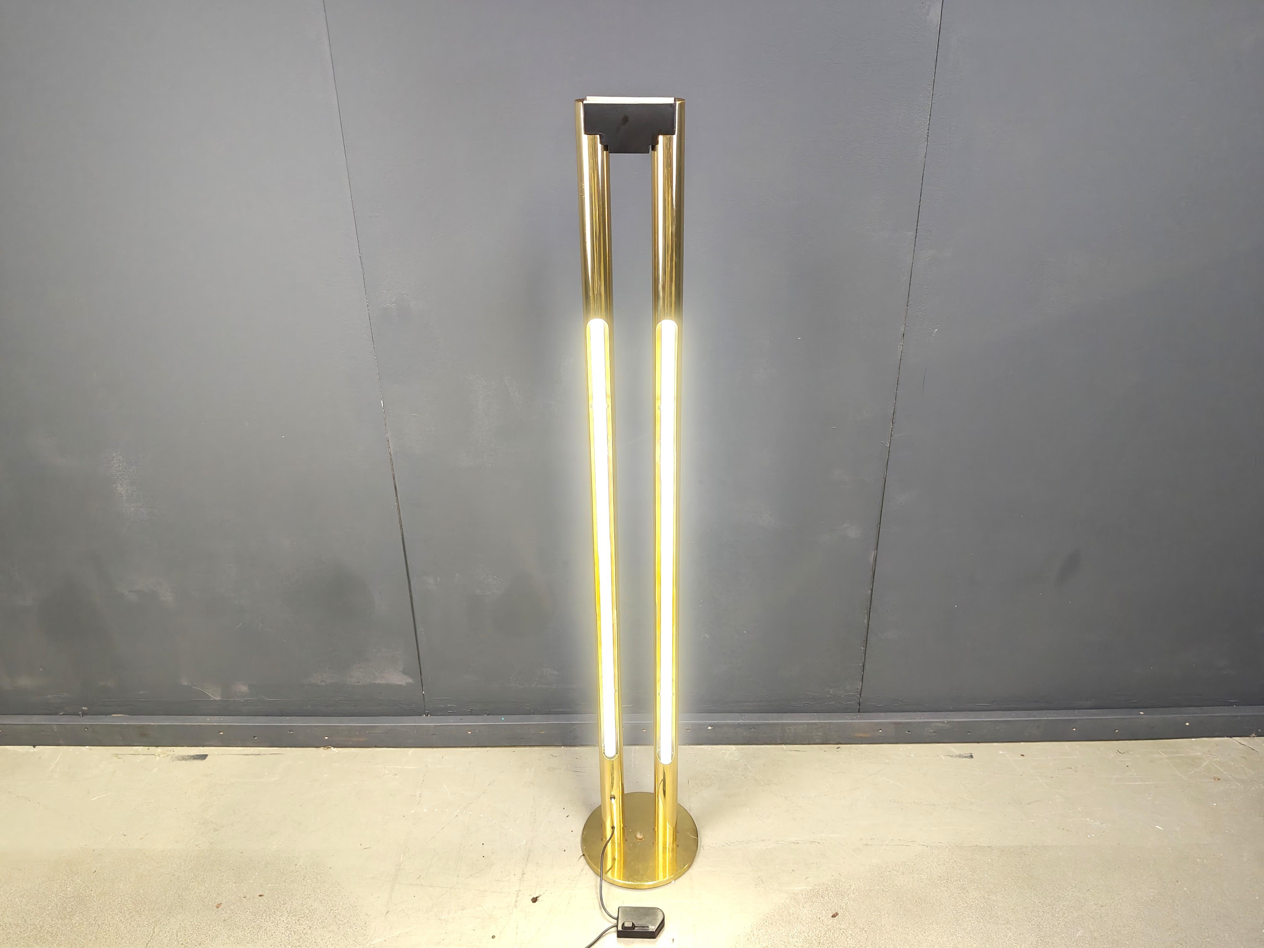 Brass Vintage brass tube light floor lamp, 1980s For Sale