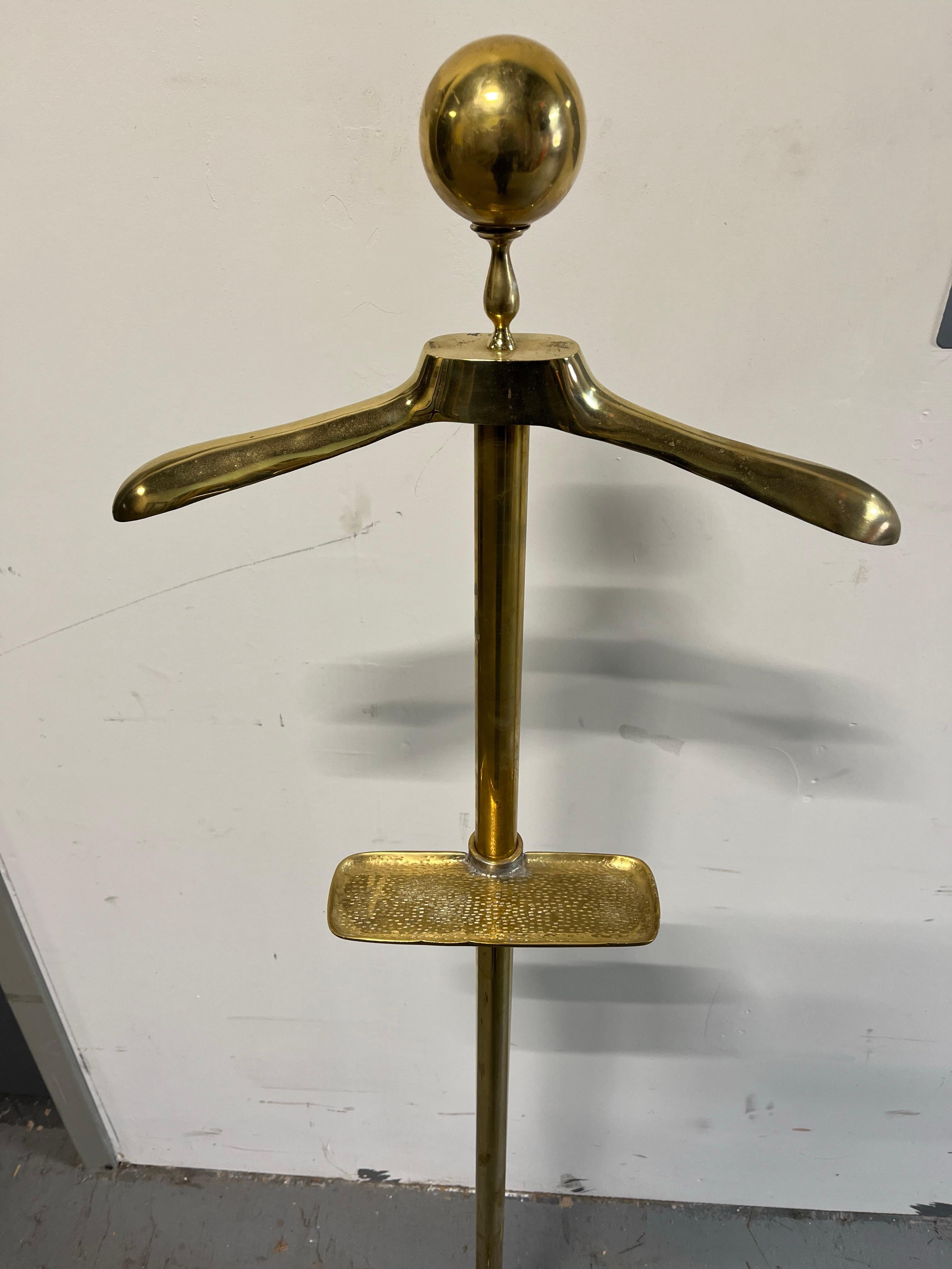 Vintage Messing Valet Kleiderständer (amerikanisch) im Angebot