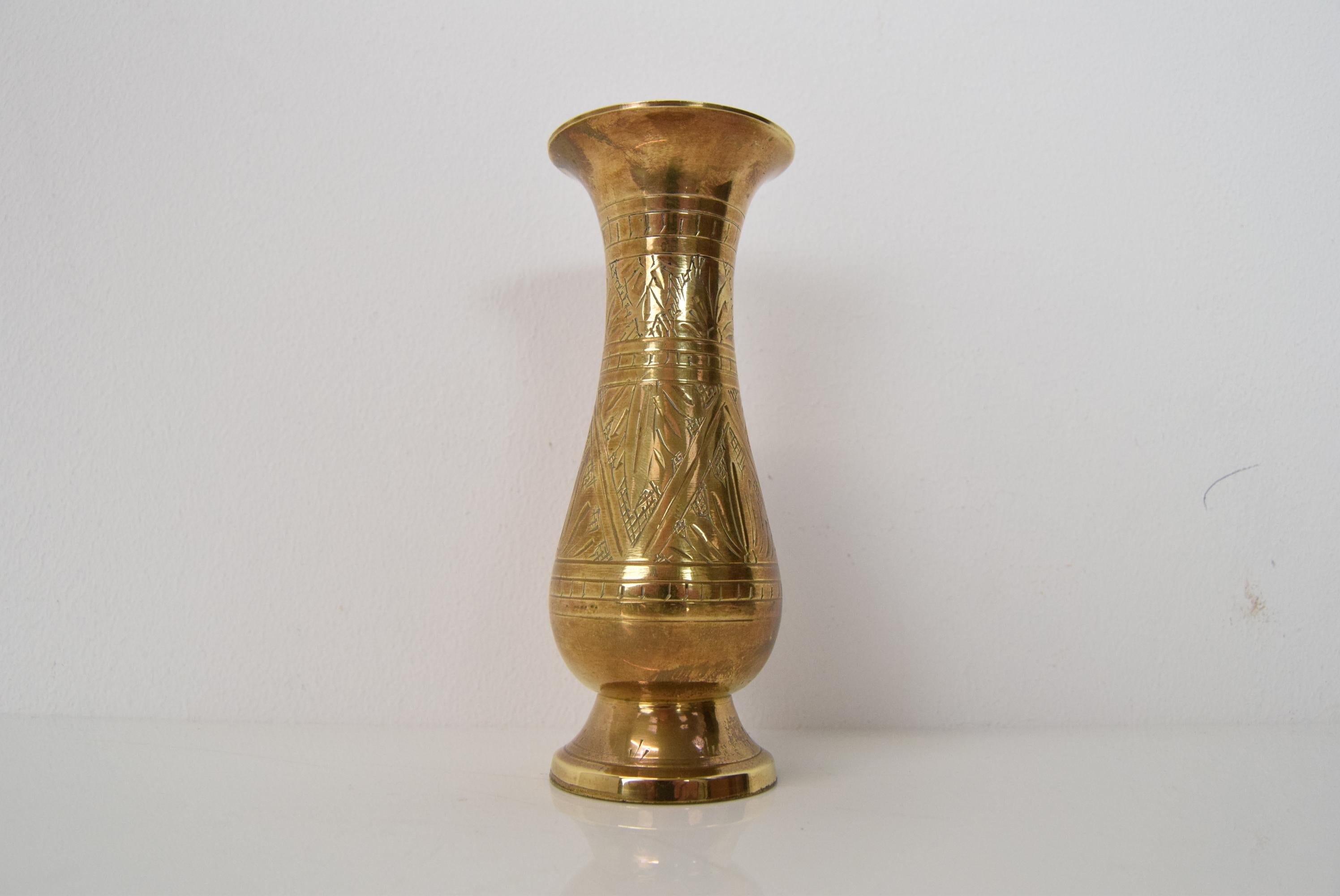 solid brass vase made in india value