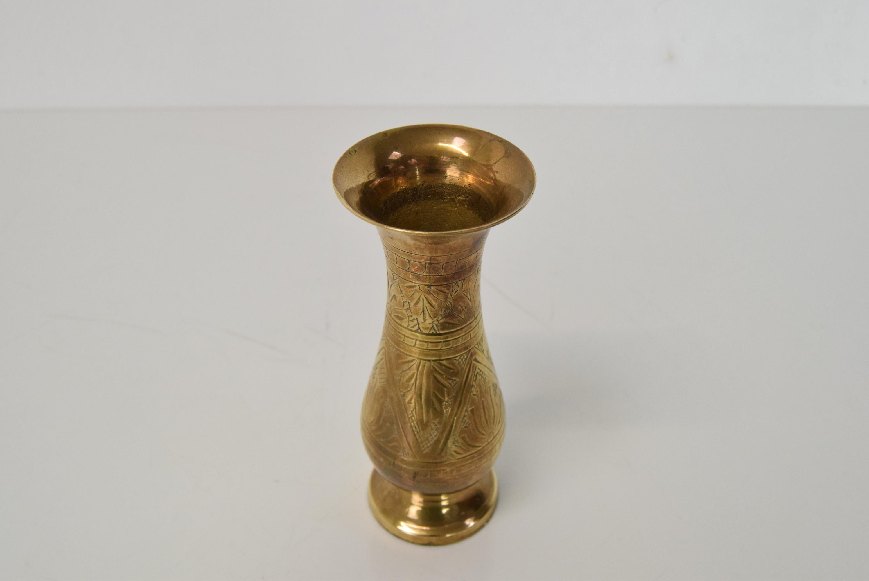Mid-Century Modern Vintage Brass Vase from India, 1960s For Sale