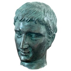Scultura d'epoca in ottone Verdigris con testa di uomo