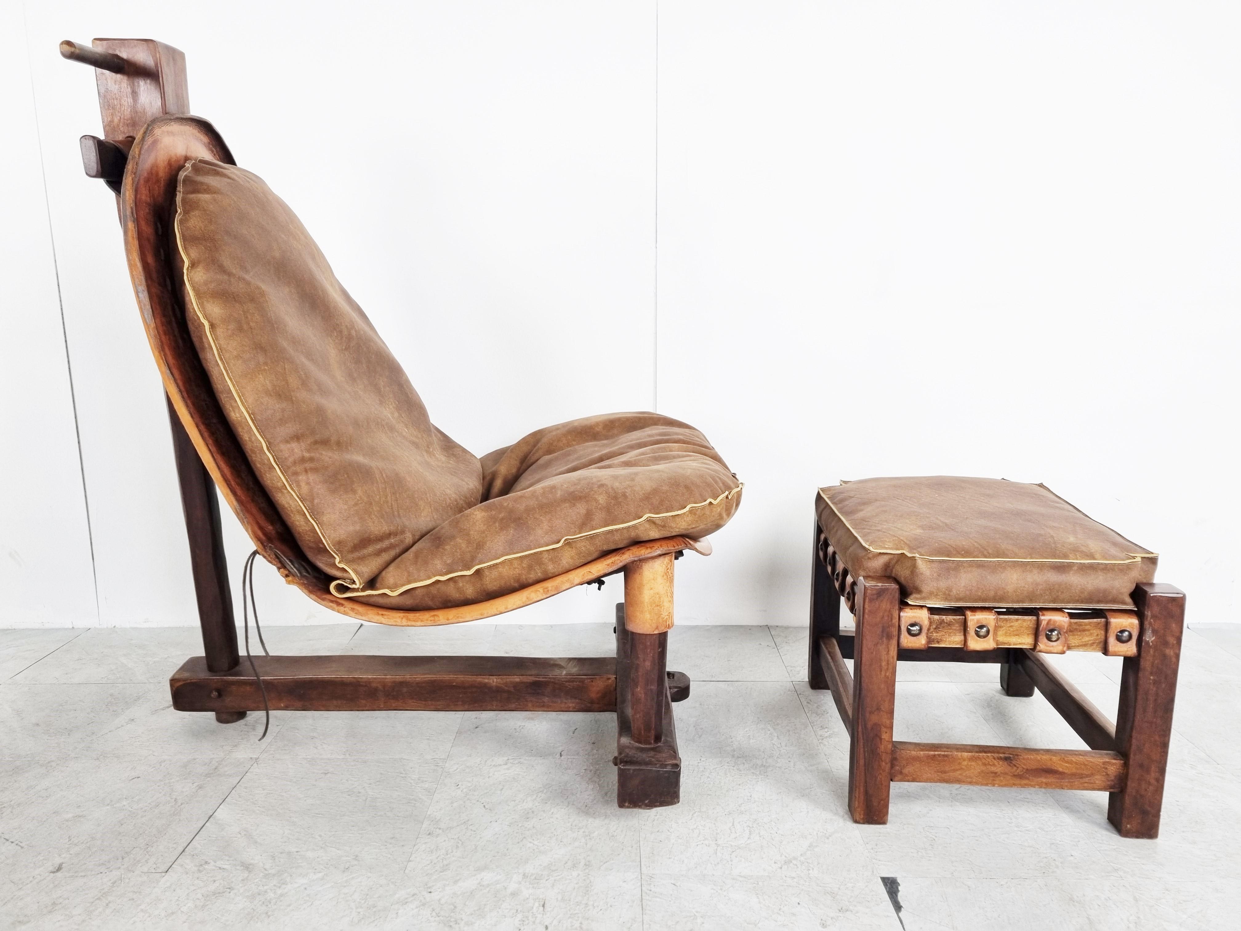 Cuir Chaises longues brésiliennes vintage des années 1960, lot de 2 en vente