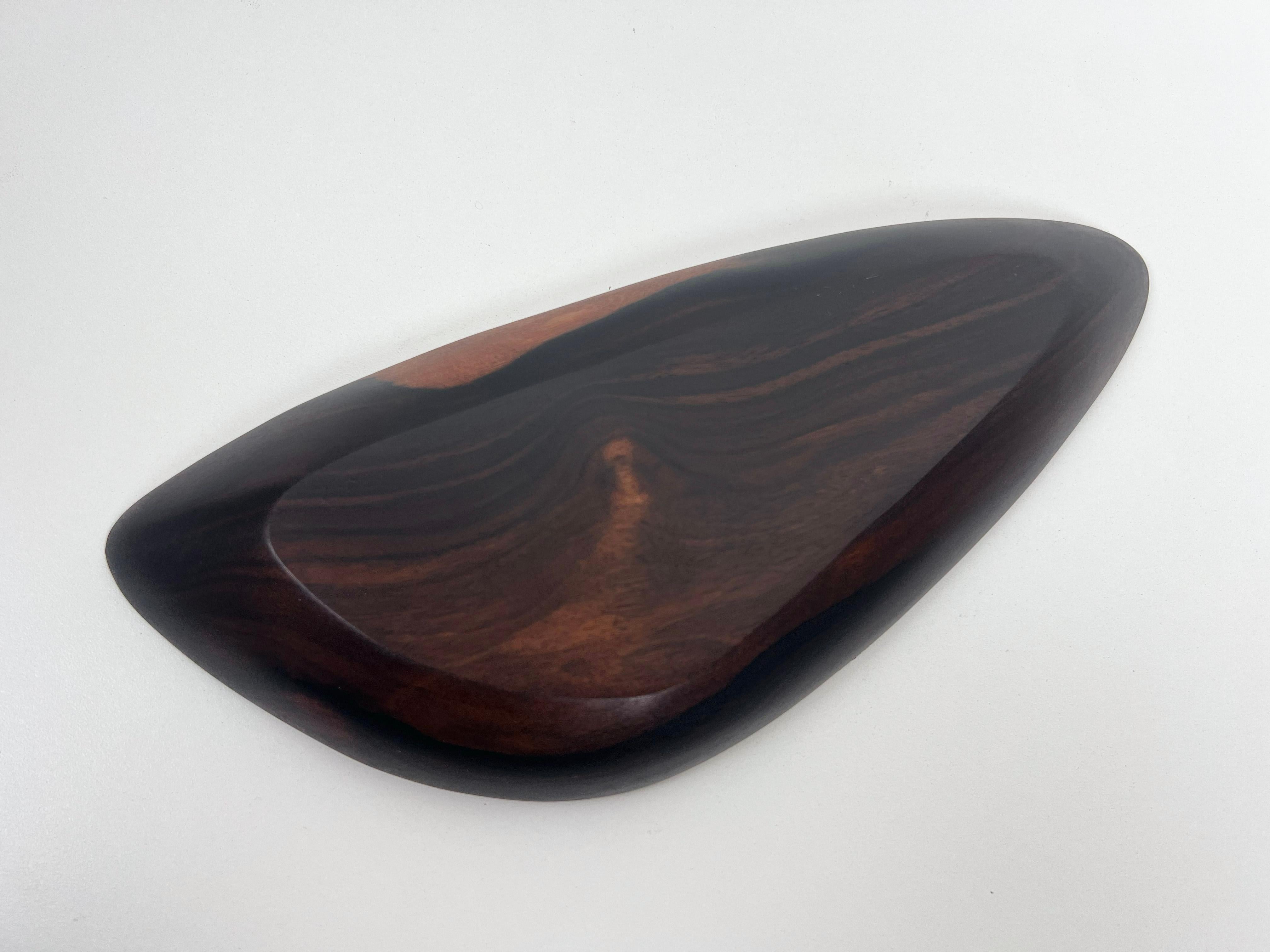 Vintage Brazilian Rosewood Divided Bowl In Excellent Condition For Sale In Fort Lauderdale, FL