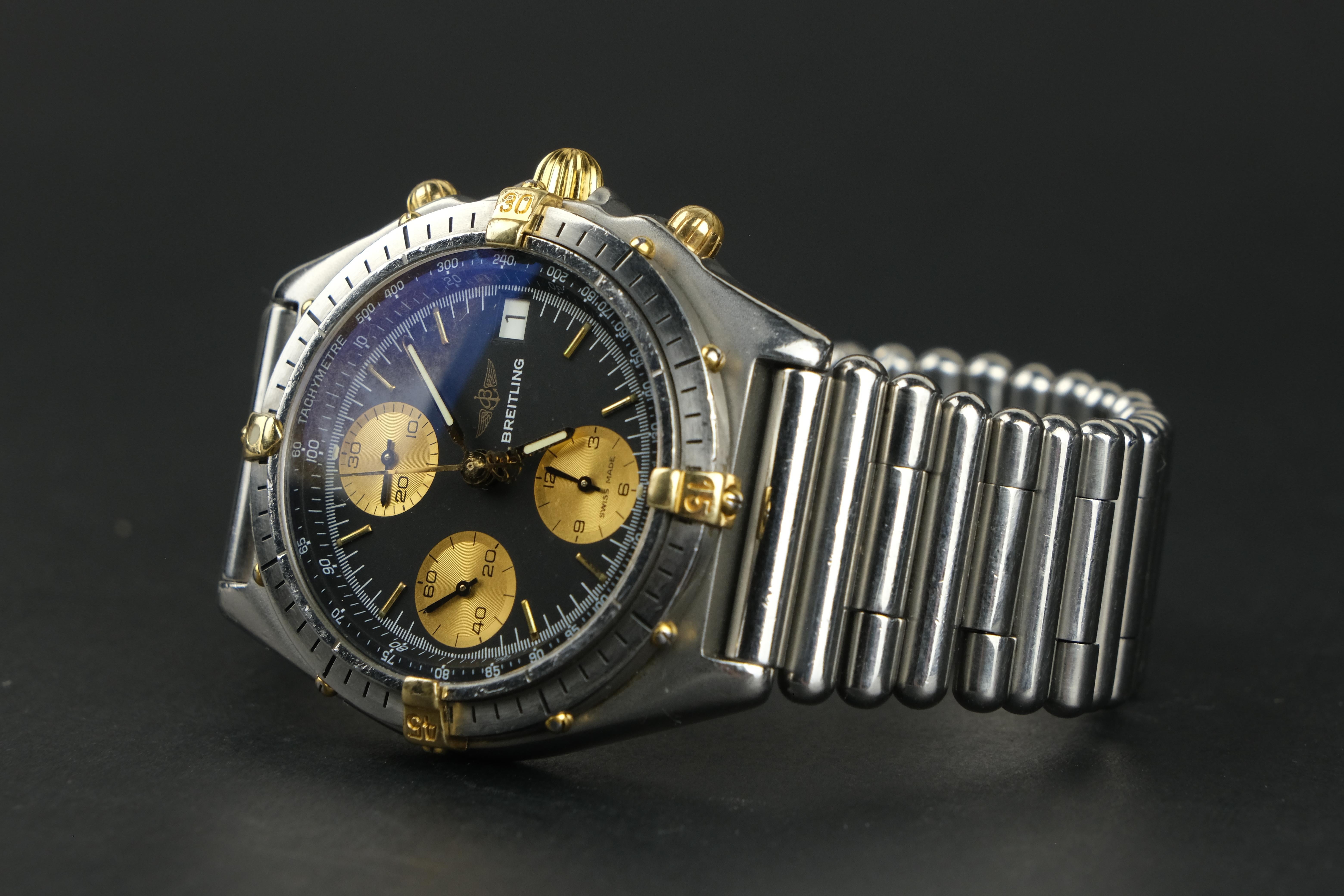Vintage Breitling Navitimer Chronomat Stainless Steel Automatic Wristwatch In Excellent Condition In Bradford, Ontario