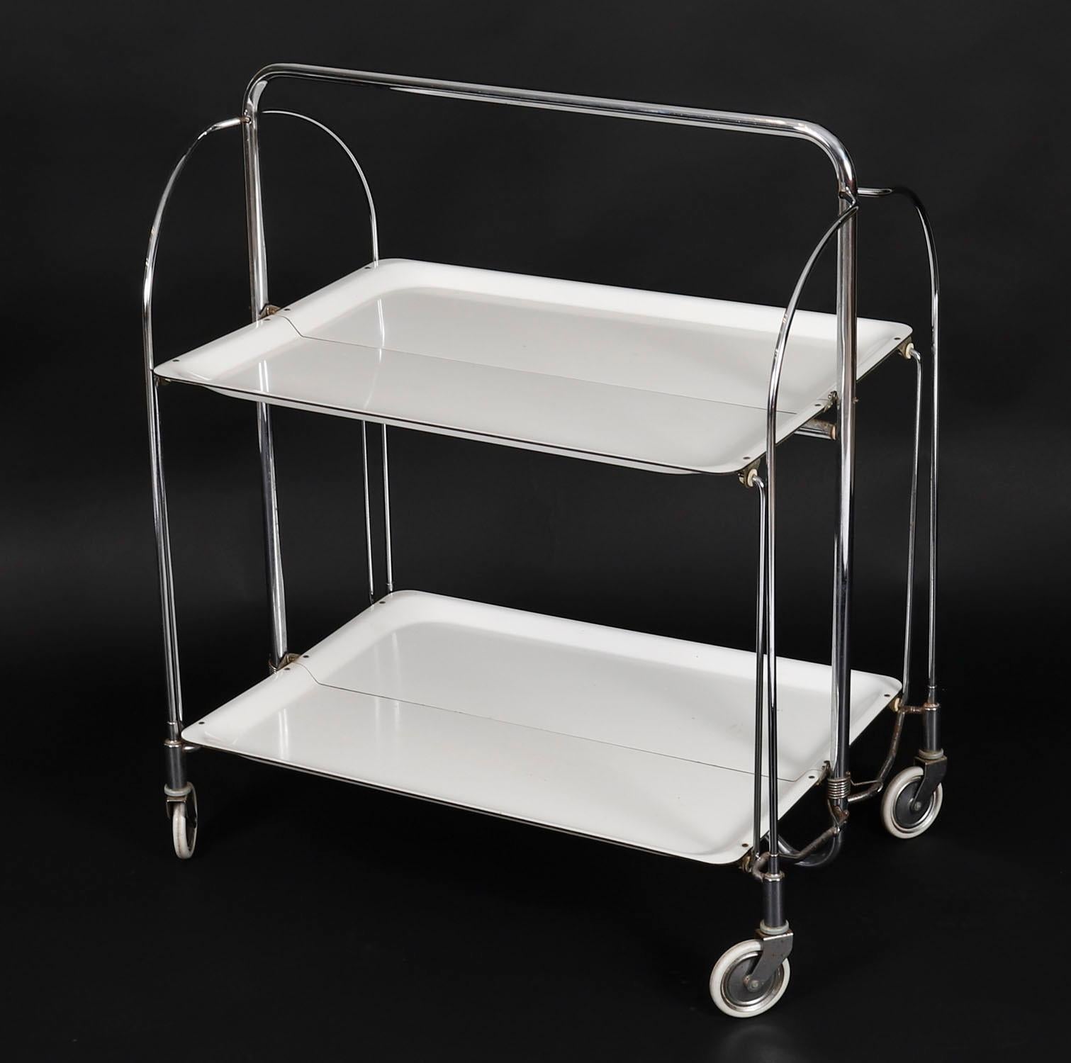 20ième siècle Vintage Bremshey Gerlinol Serviteur pliant / Chariot à boissons Milieu du 20ème siècle en vente