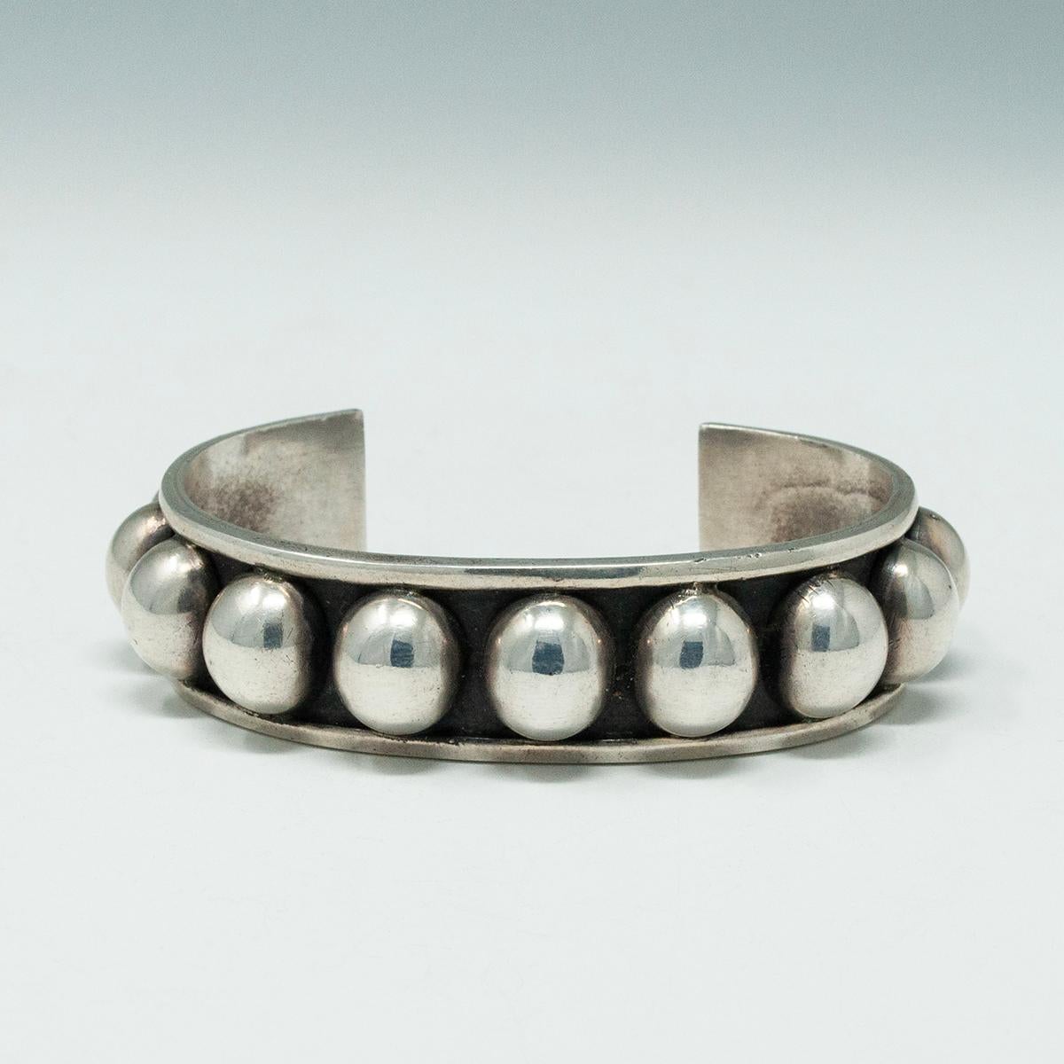 Vintage Brenda Schoenfeld Mexico Sterling Silver Ball Bracelet 

Brenda Schoenfeld was born surrounded by a dynasty of legendary artisans in Taxco, Mexico. Her uncles, known as “Los Castillo's” since 1946, were famous master Taxco silversmiths. 