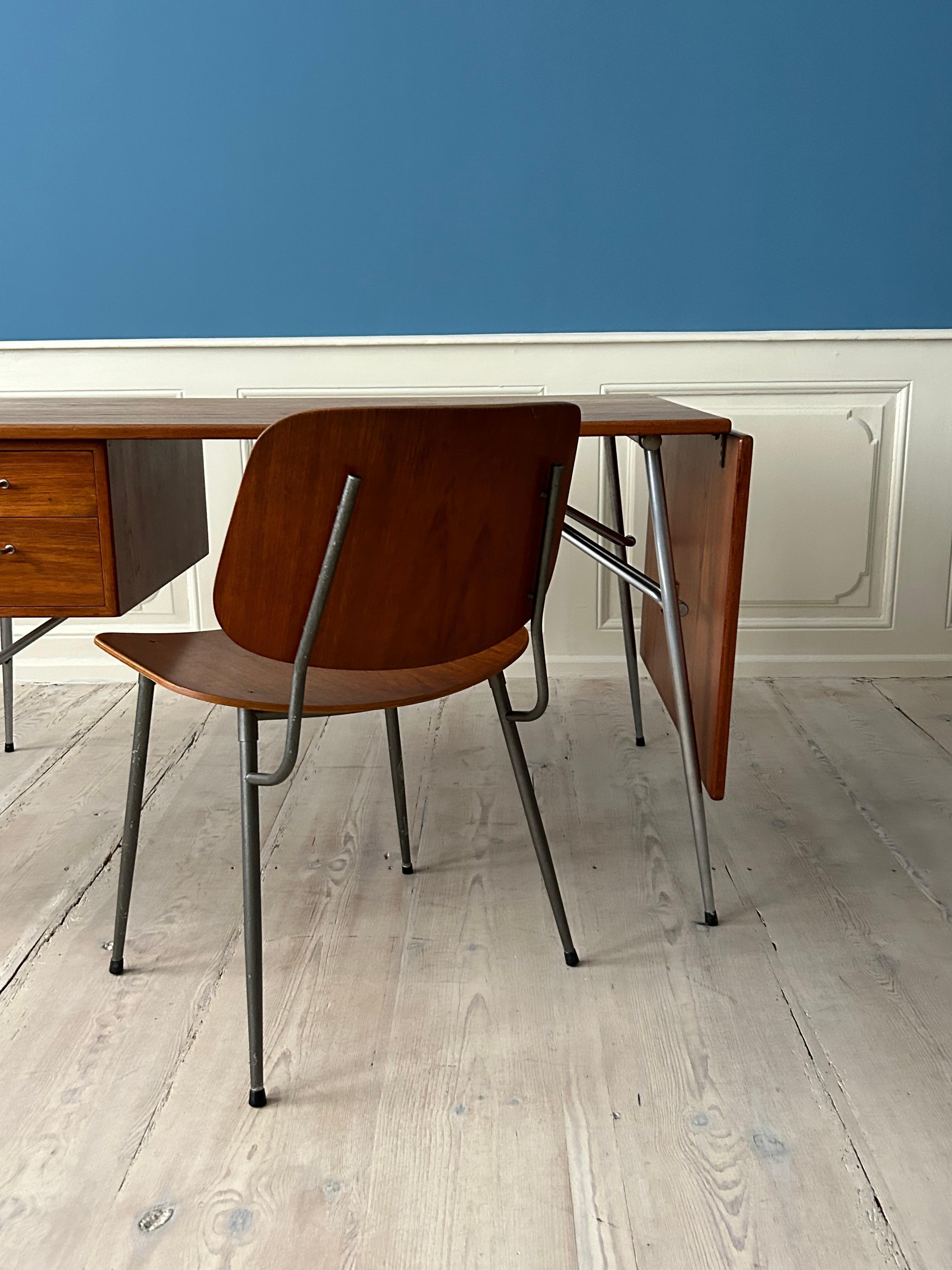 Danish Vintage Børge Mogensen Desk and Chair in Teak and Steel, Denmark, 20th Century For Sale
