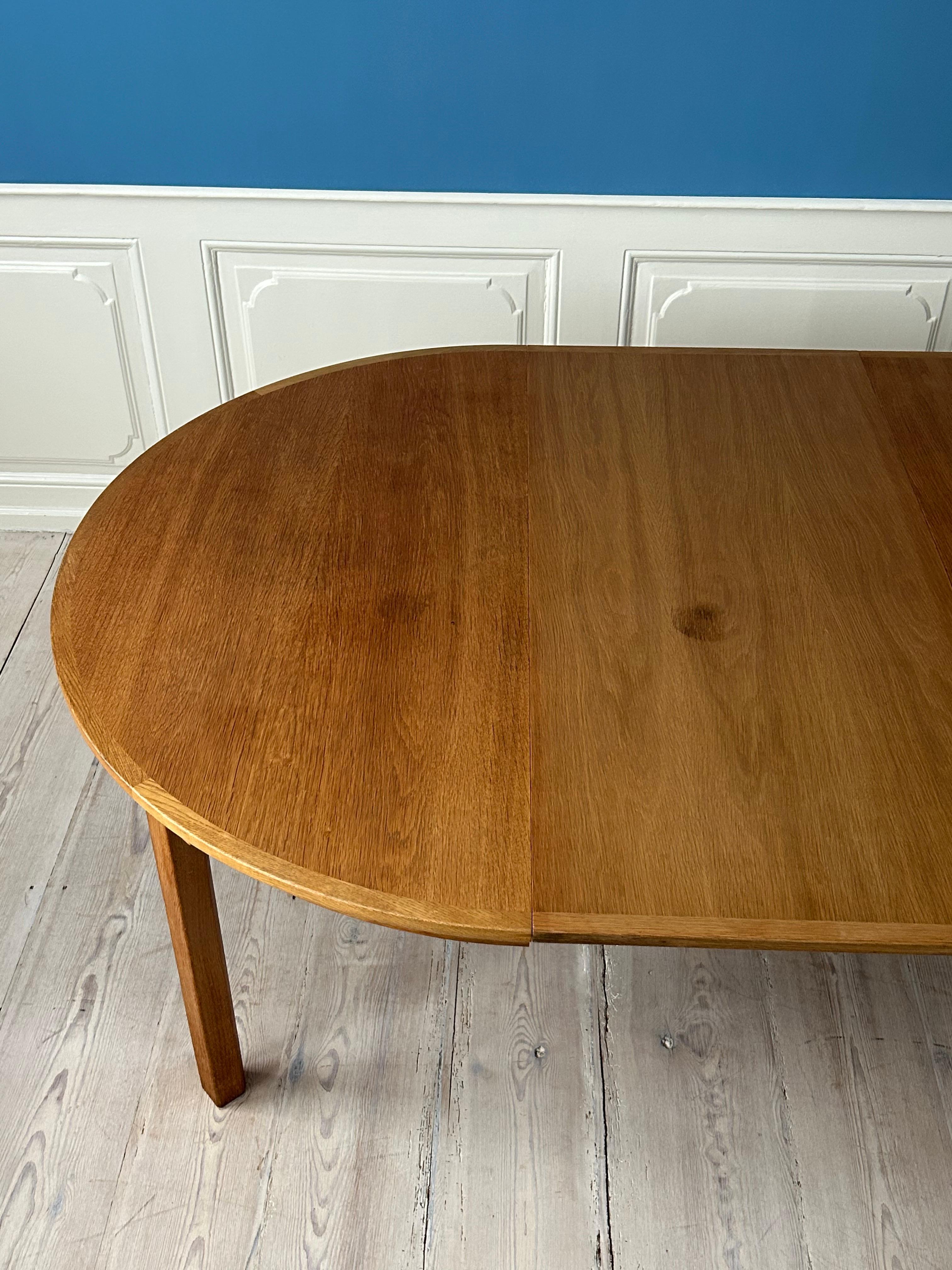 Vintage Børge Mogensen Extendable ‘Øresund’ Dining Table in Oak, Denmark, 1960s 4
