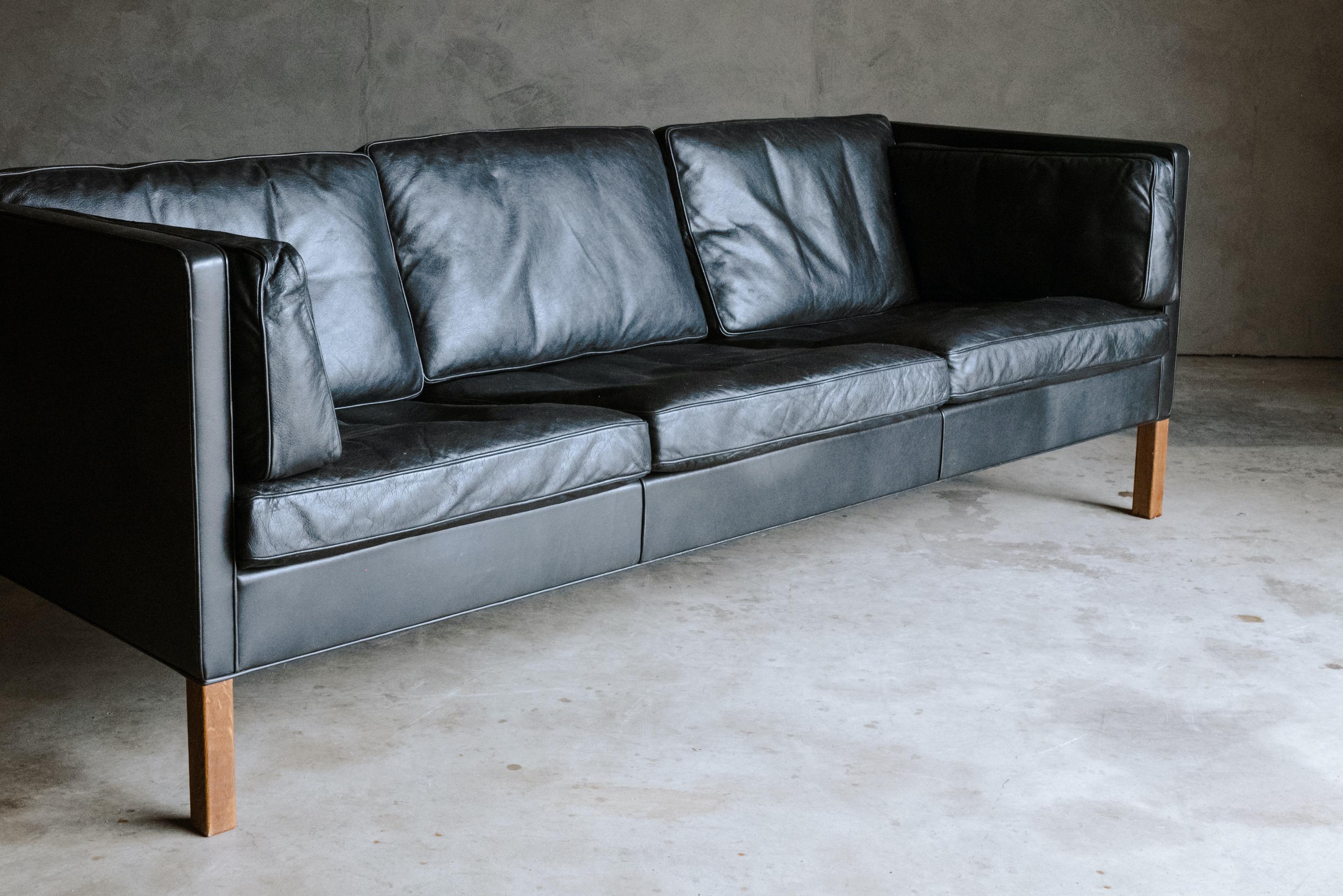 Late 20th Century Vintage Børge Mogensen Lether Sofa from Denmark, Circa 1970