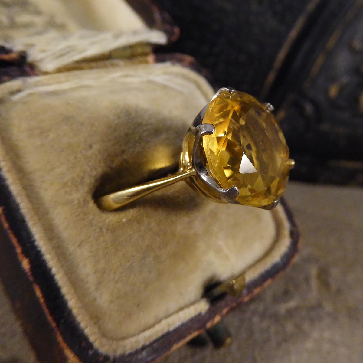 Vintage Bright and Beautiful Citrene Ring in 18ct Gold 2