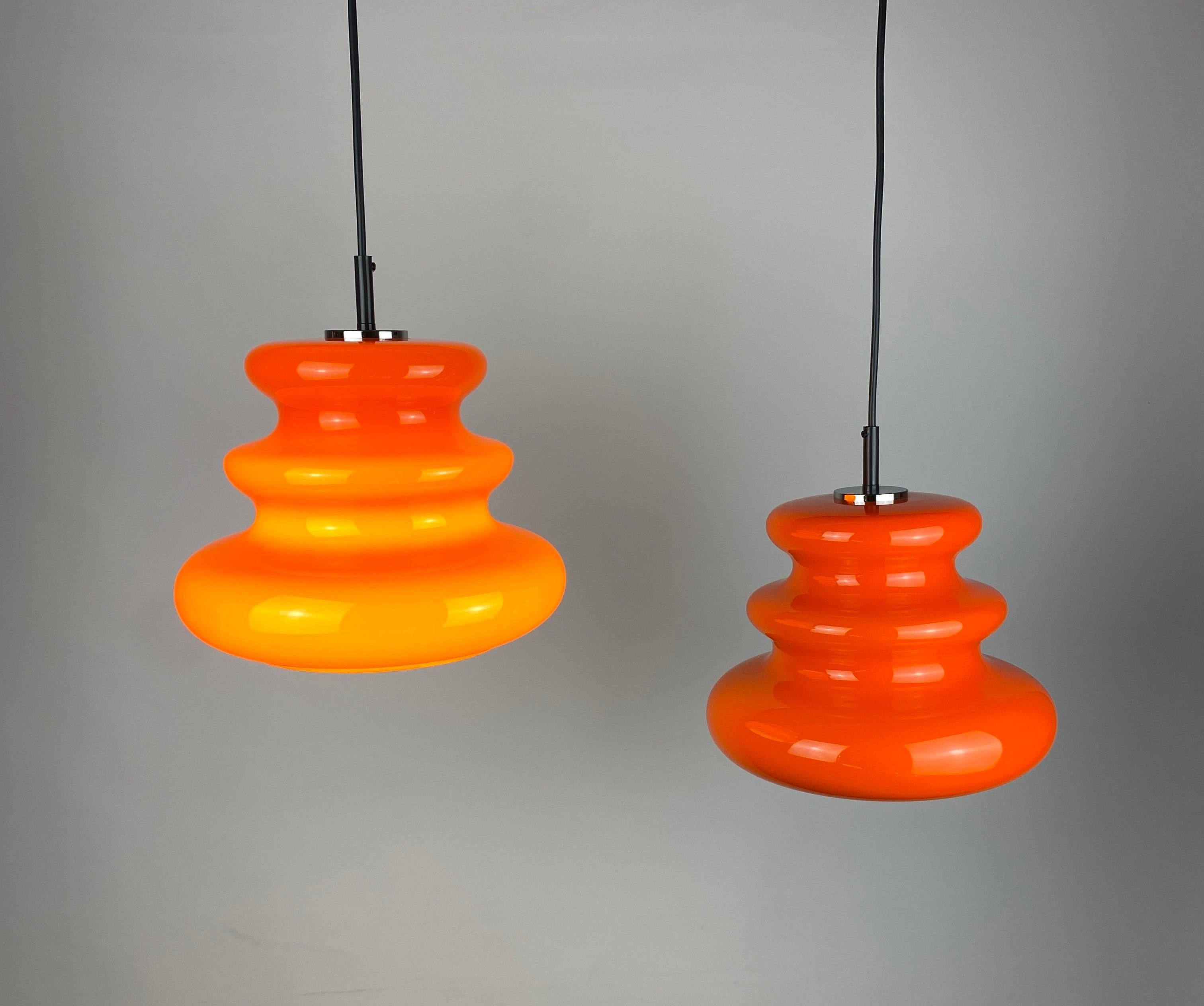 One of five Vintage Bright Orange Glass Pendant Light by Peill and Putzler 1960 For Sale 2
