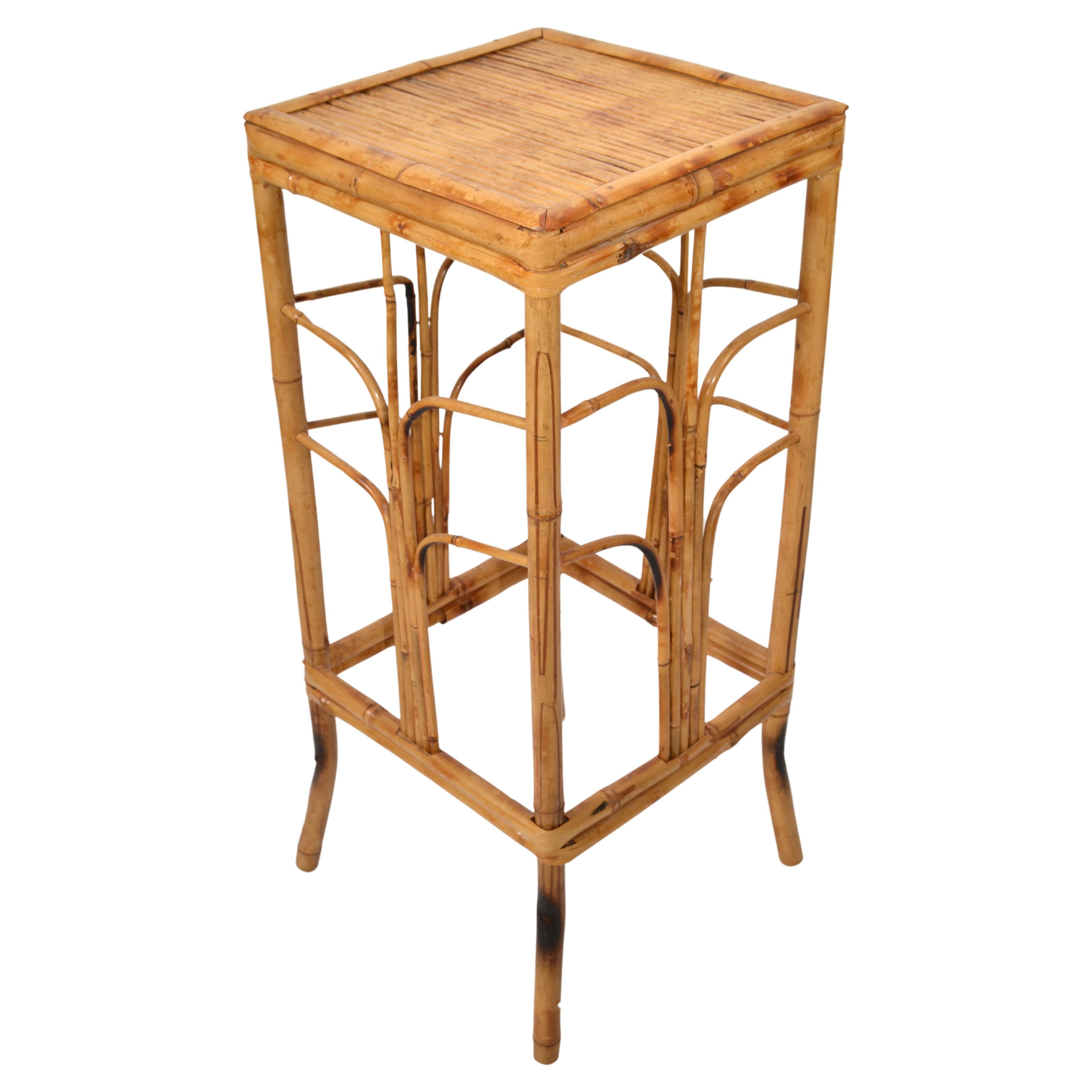 Vintage Brighton Chinoiserie Rattan Burnt Bamboo Plant Stand Side Table Column  For Sale