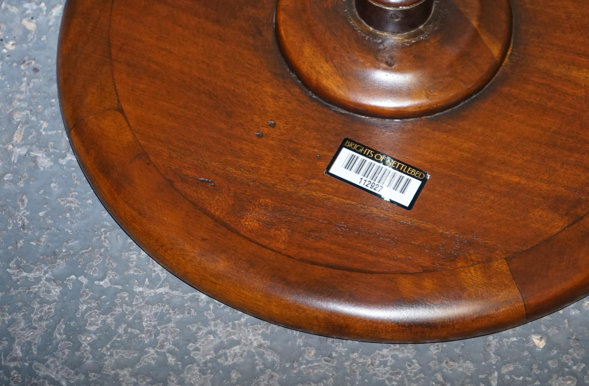 VINTAGE BRIGHTS OF NETTLEBED BURR WALNUT SIDE END WiNE TABLE For Sale 4