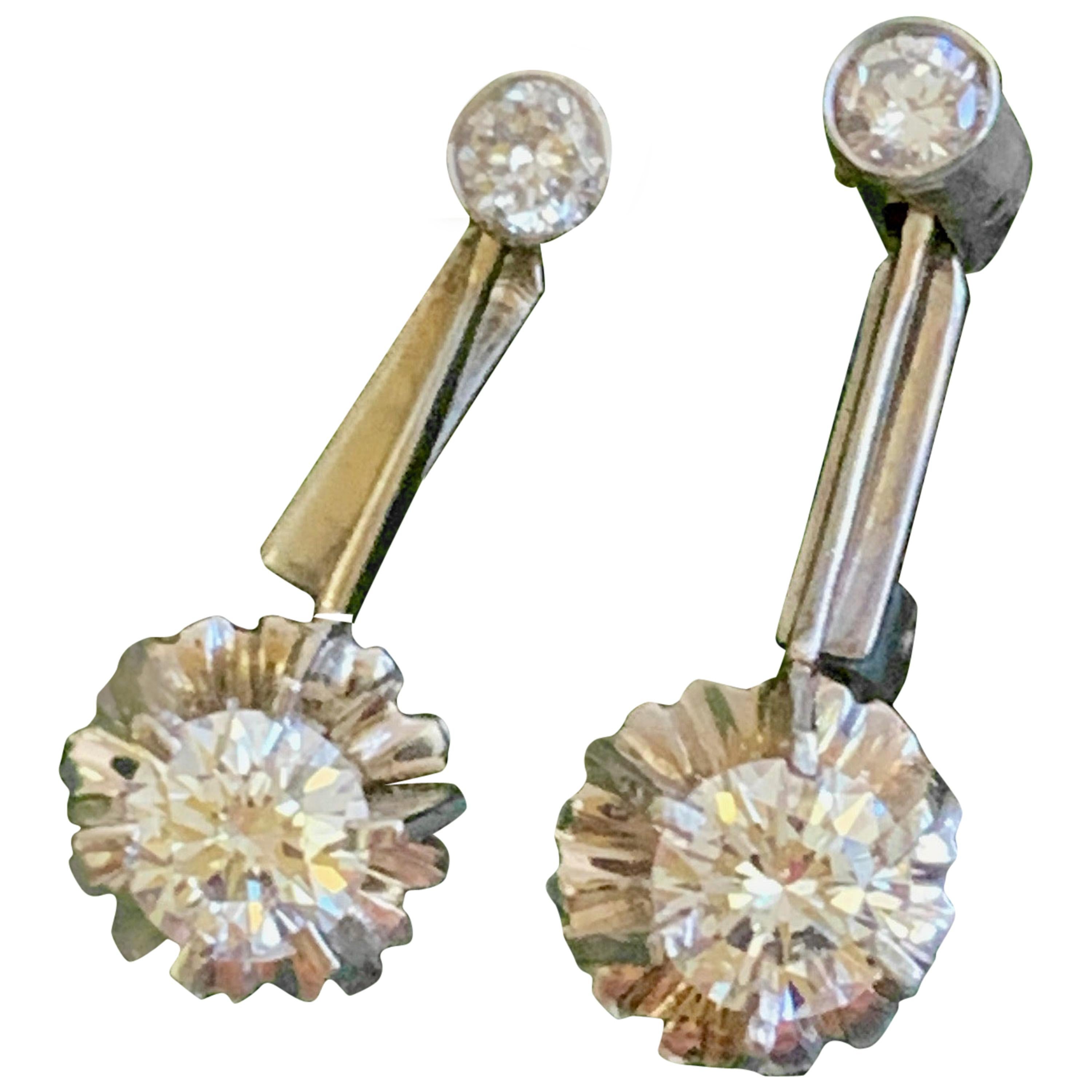 Vintage Brilliant Cut Diamond 14 Karat White Gold Dangle Earrings For Sale