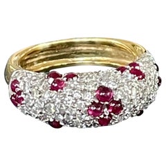 Vintage Brilliant Cut Diamond and Cabochon Ruby 18 Karat Yellow Gold Dome Ring