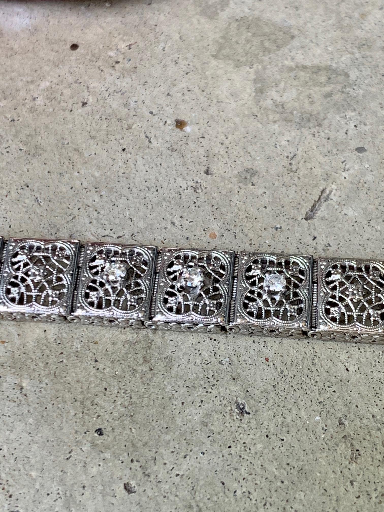 Vintage Brilliant Cut Diamond Filigree 14 Karat White Gold Bracelet For Sale 2