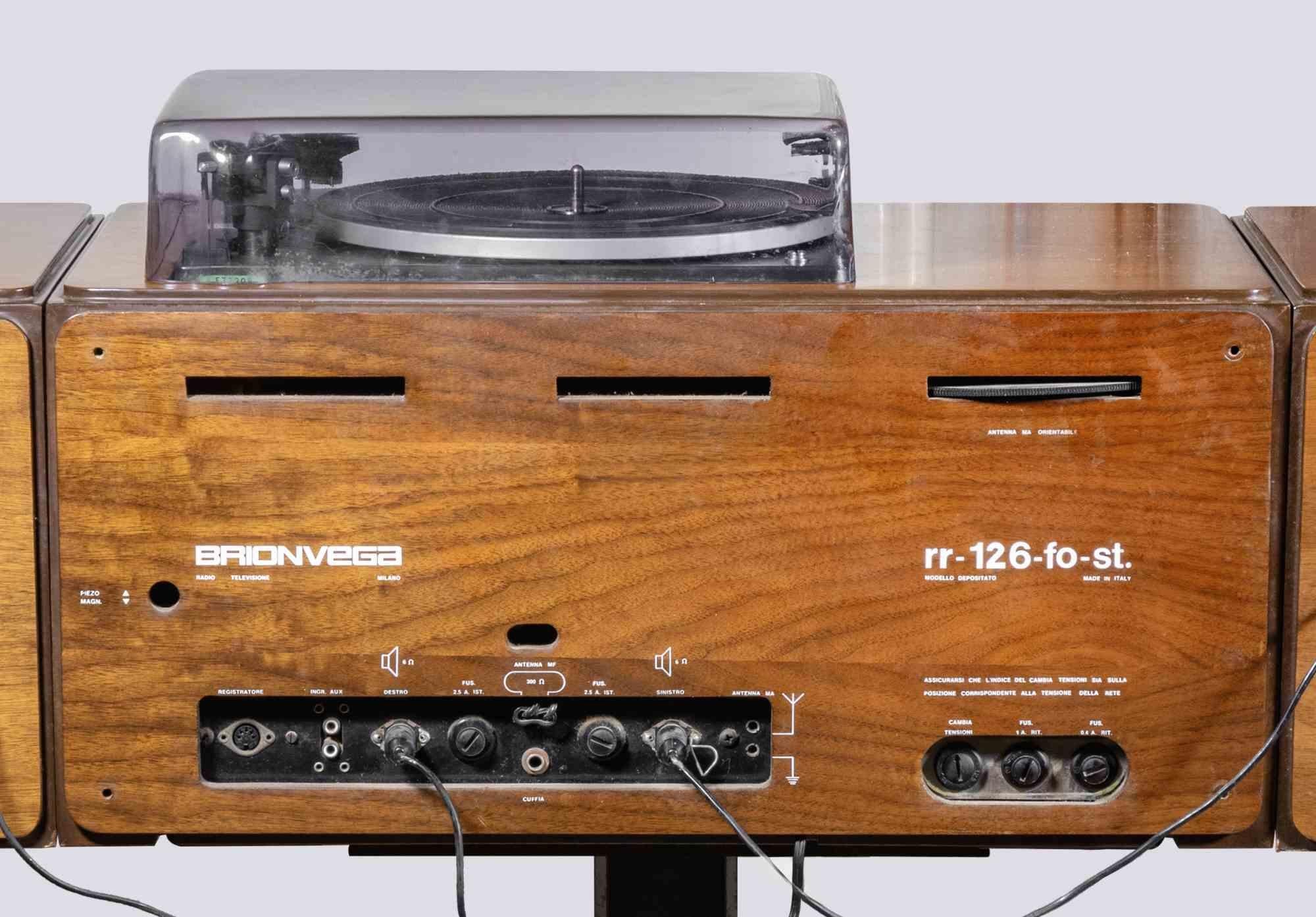 Radiofonógrafo vintage Brionvega R126 de Achille Castiglioni, años 80 en Bueno estado para la venta en Roma, IT