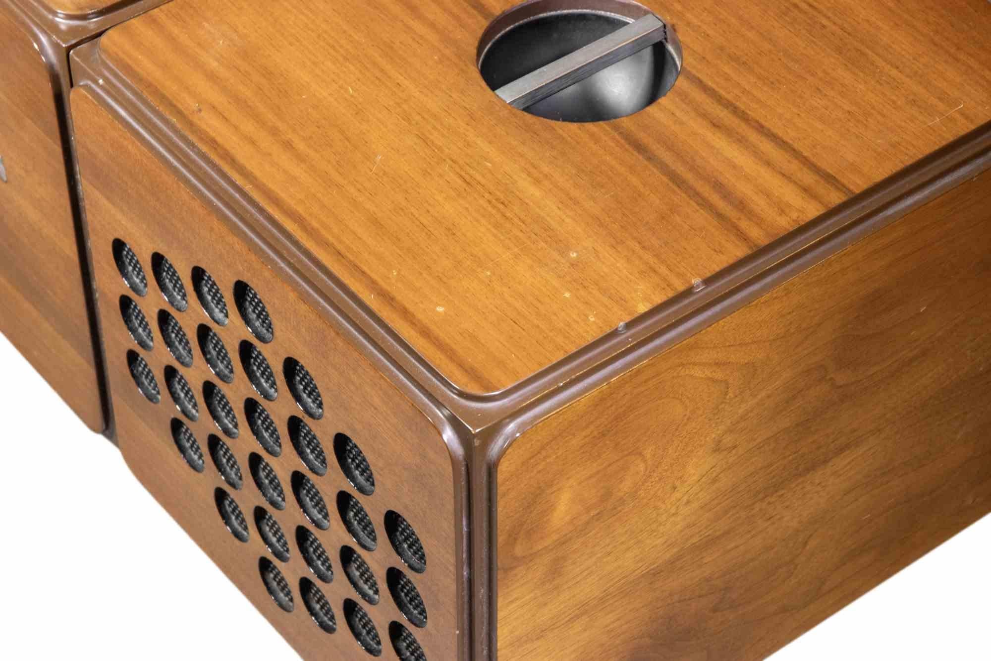 Radiofonógrafo vintage Brionvega R126 de Achille Castiglioni, años 80 finales del siglo XX en venta