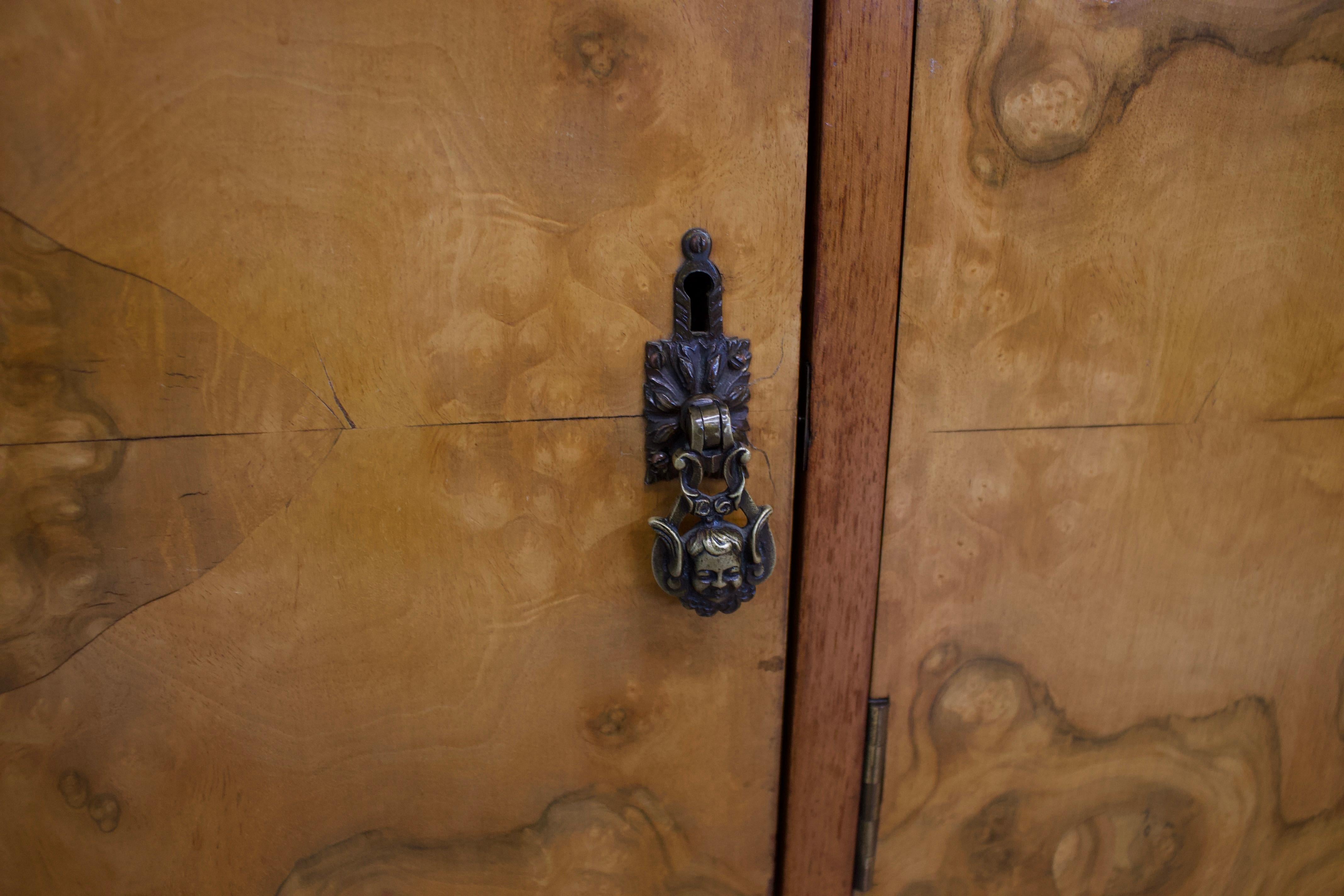 Wood Vintage British Burr Walnut Wardrobe, 1930s
