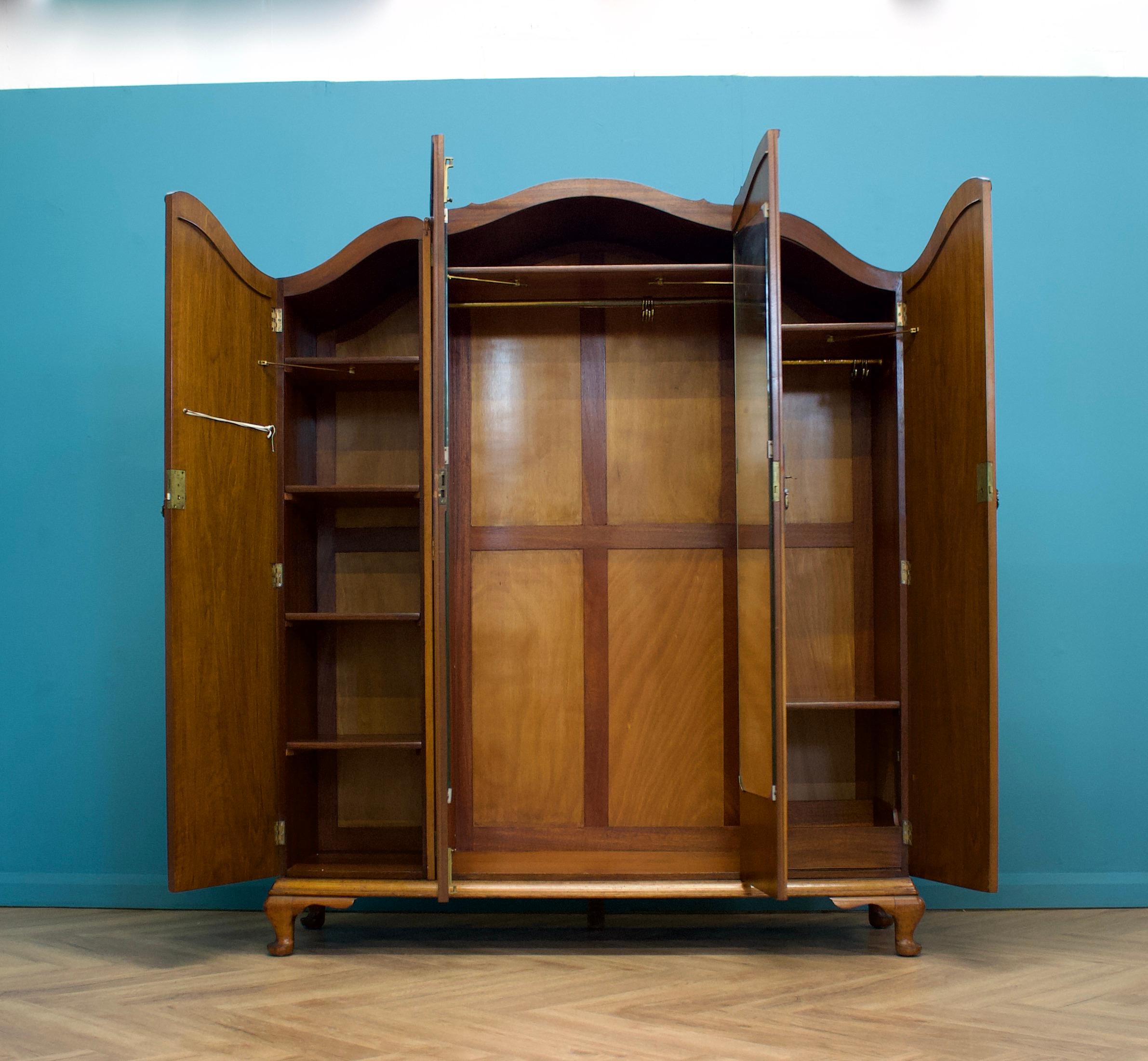 Vintage British Burr Walnut Wardrobe, 1930s 1