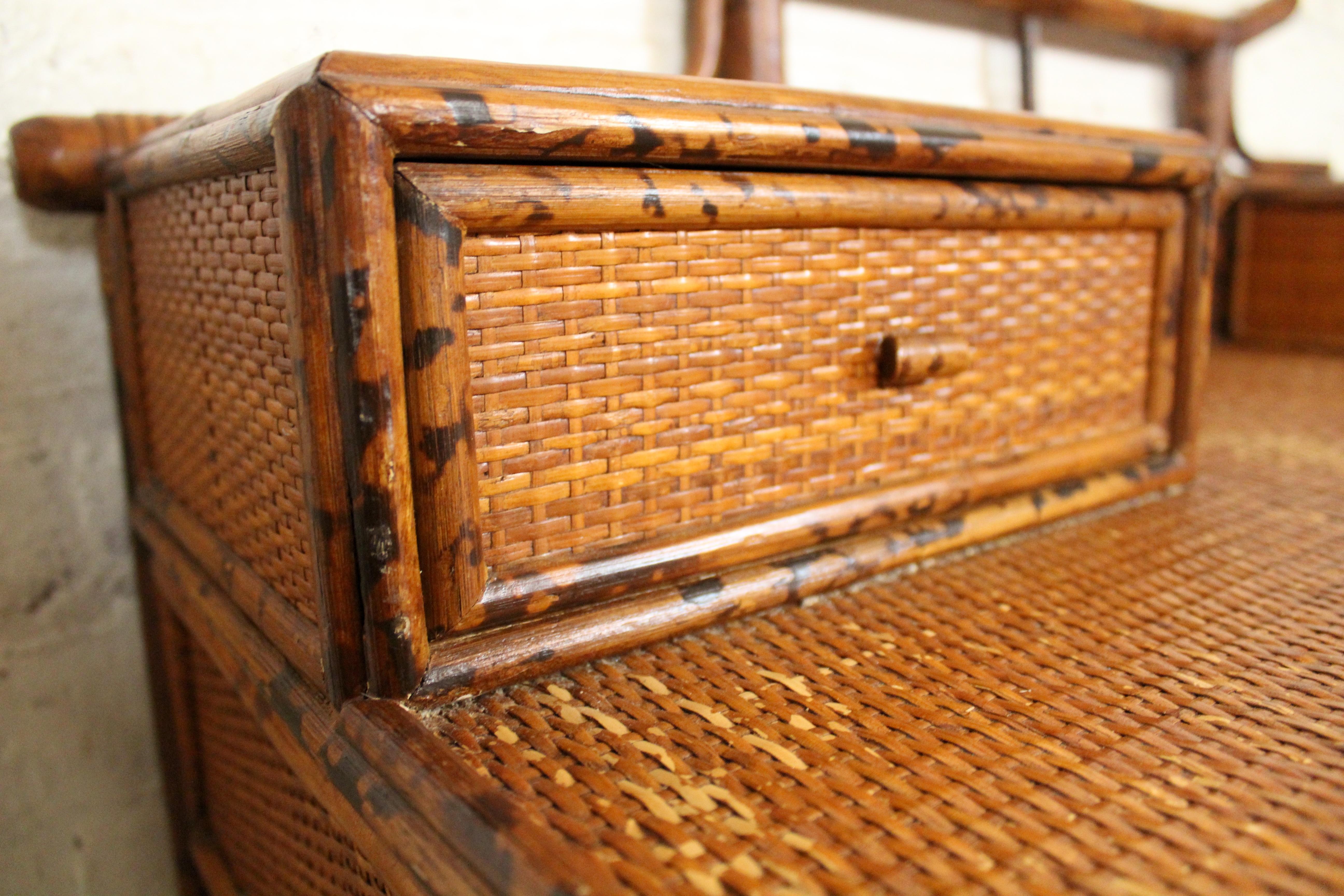 Vintage British Colonial Faux Bamboo & Grasscloth Desk For Sale 6