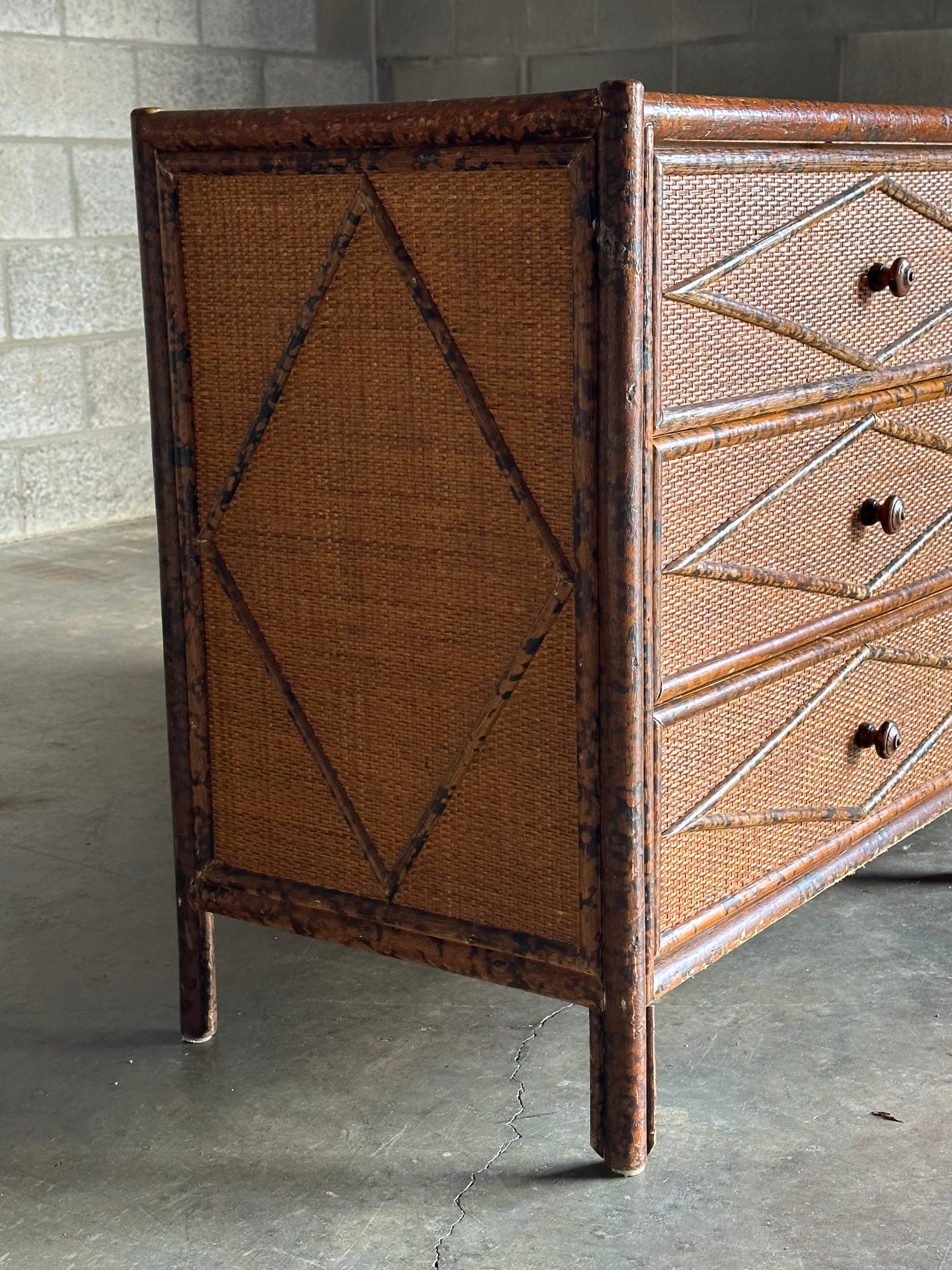 Vintage British Colonial Style Bamboo and Rattan Lowboy Dresser In Good Condition For Sale In St.Petersburg, FL