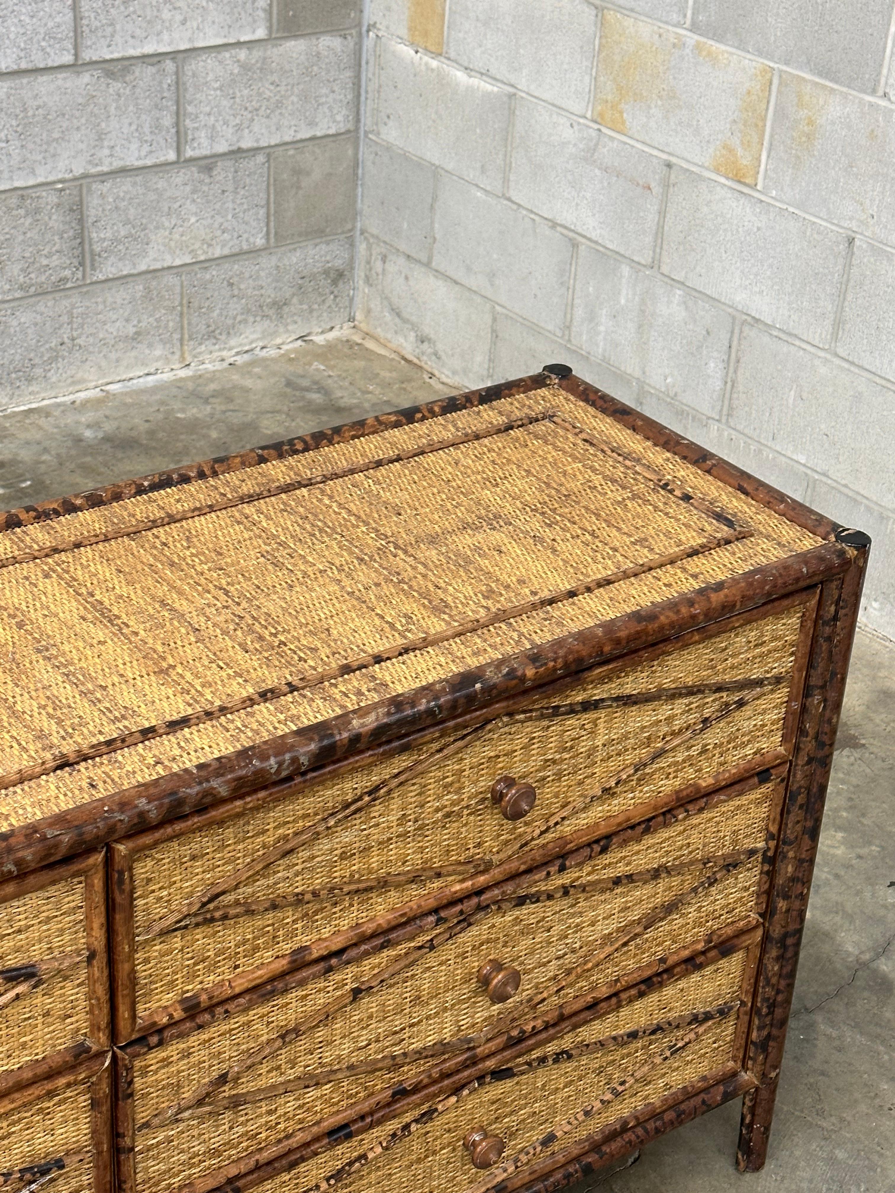 Vintage British Colonial Style Burnt Bamboo and Rattan Lowboy Dresser In Good Condition In St.Petersburg, FL