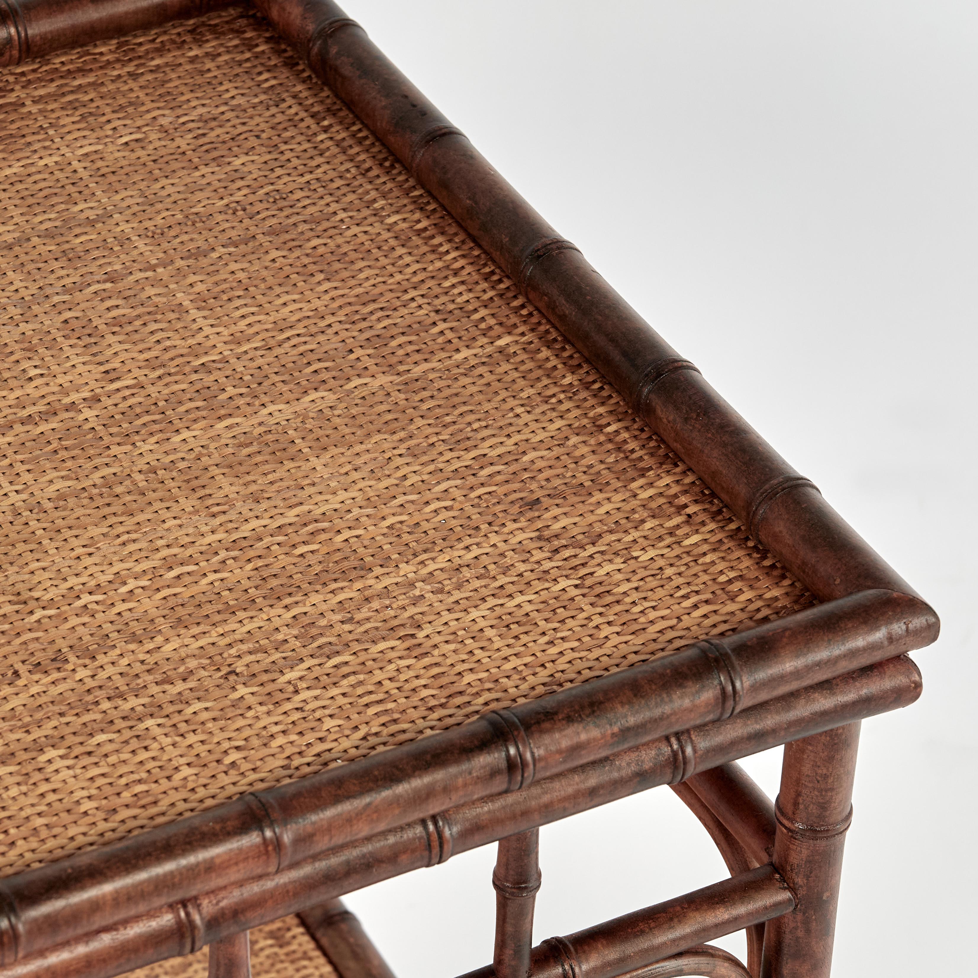 Vintage British Colonial Style Faux Bambus und Grasscloth Stand (20. Jahrhundert) im Angebot