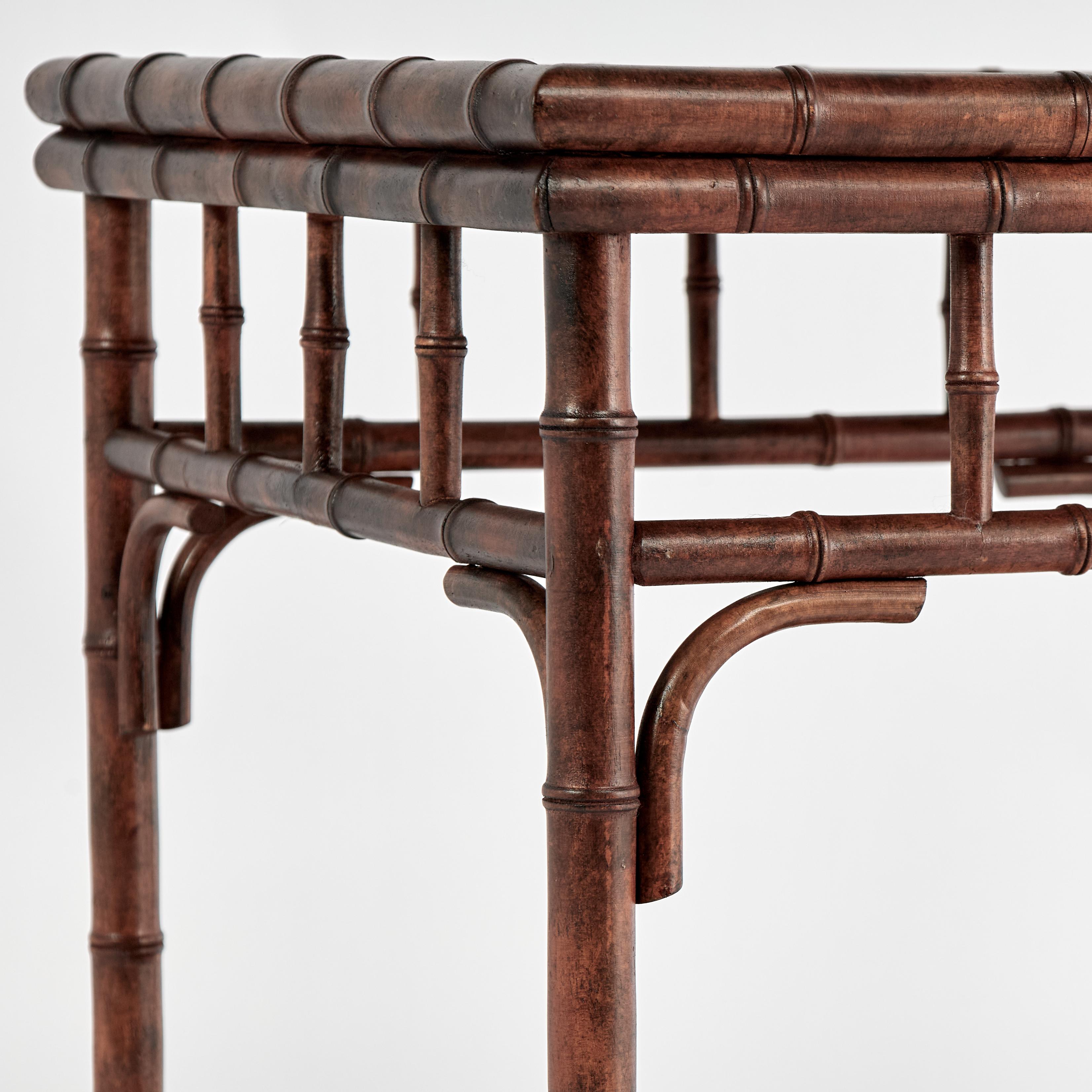 Vintage British Colonial Style Faux Bambus und Grasscloth Stand (Grastapete) im Angebot