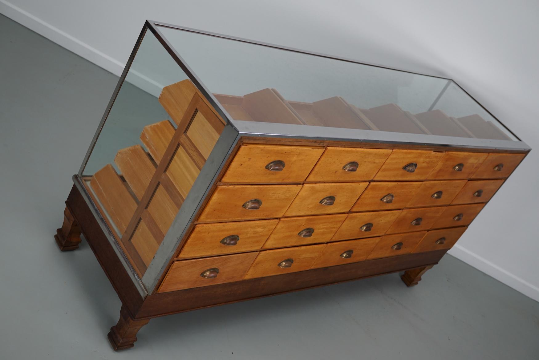 Vintage British Maple & Oak Kurzwarenschrank oder Ladentisch, 1930er Jahre im Angebot 6