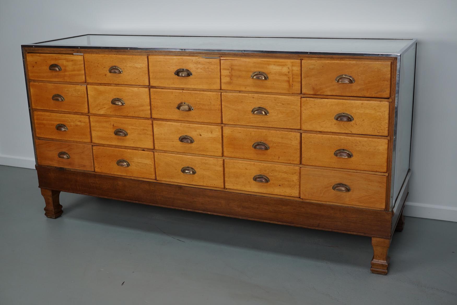 Vintage British Maple & Oak Kurzwarenschrank oder Ladentisch, 1930er Jahre im Angebot 7