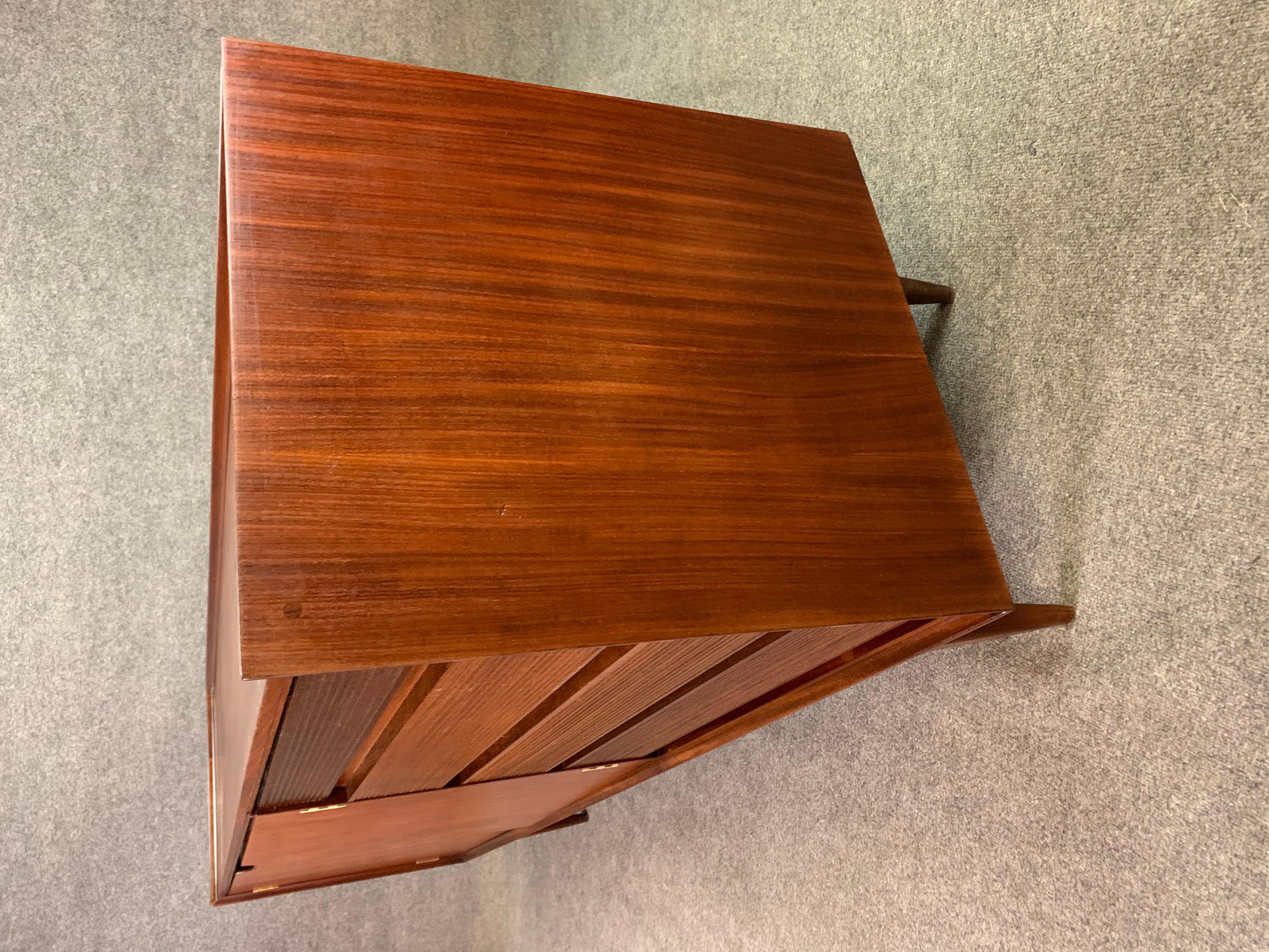 Vintage British Mid-Century Modern Afromasia Teak Credenza by Richard Hornby In Good Condition For Sale In San Marcos, CA
