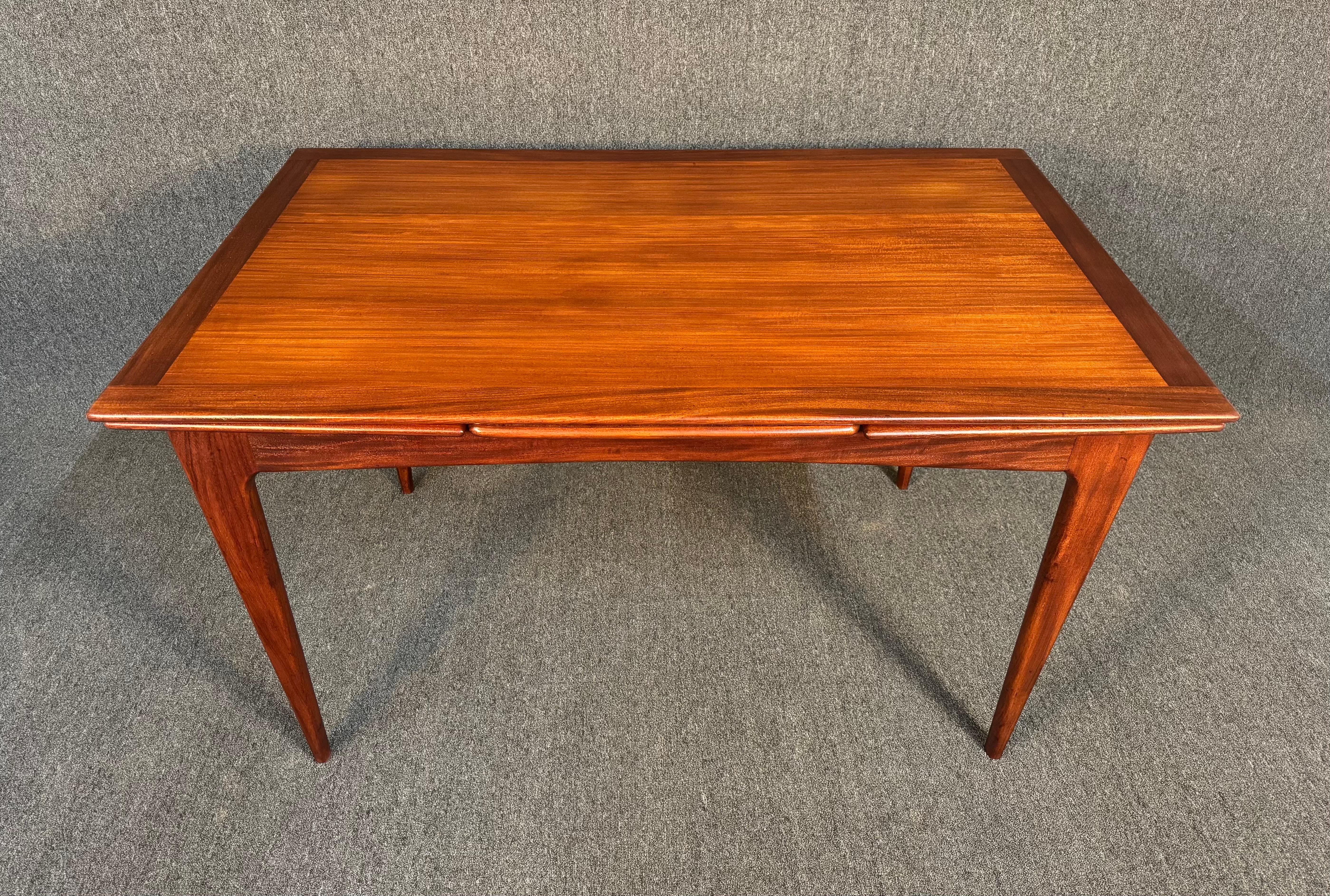 Vintage British Mid Century Modern Afromasia Teak Dining Table by A. Younger Ltd For Sale 5